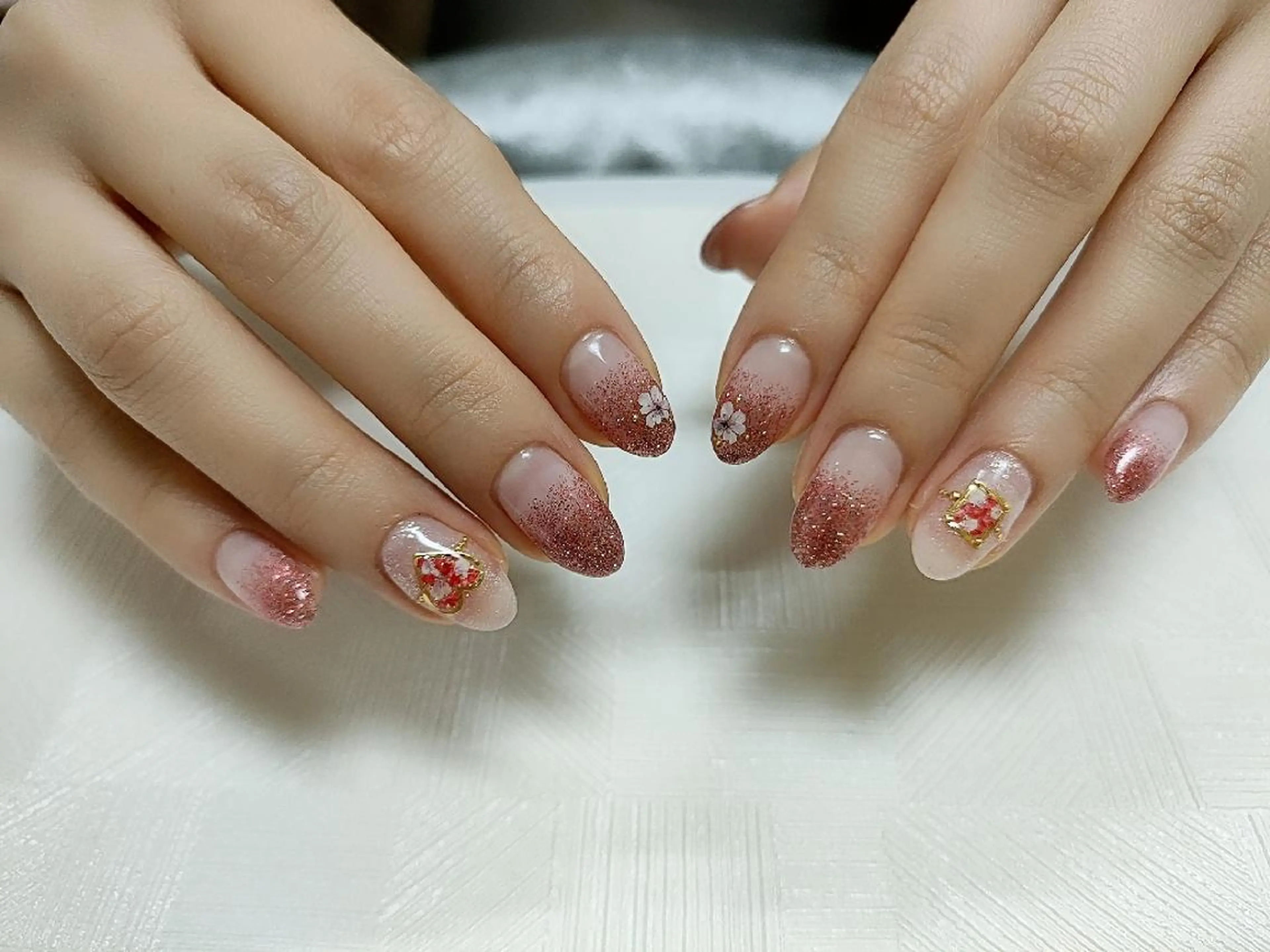 ミニモ限定価格⭐️シンプル定額コース9900円サロン内のシンプルデザインからお選び頂けます💅の写真
