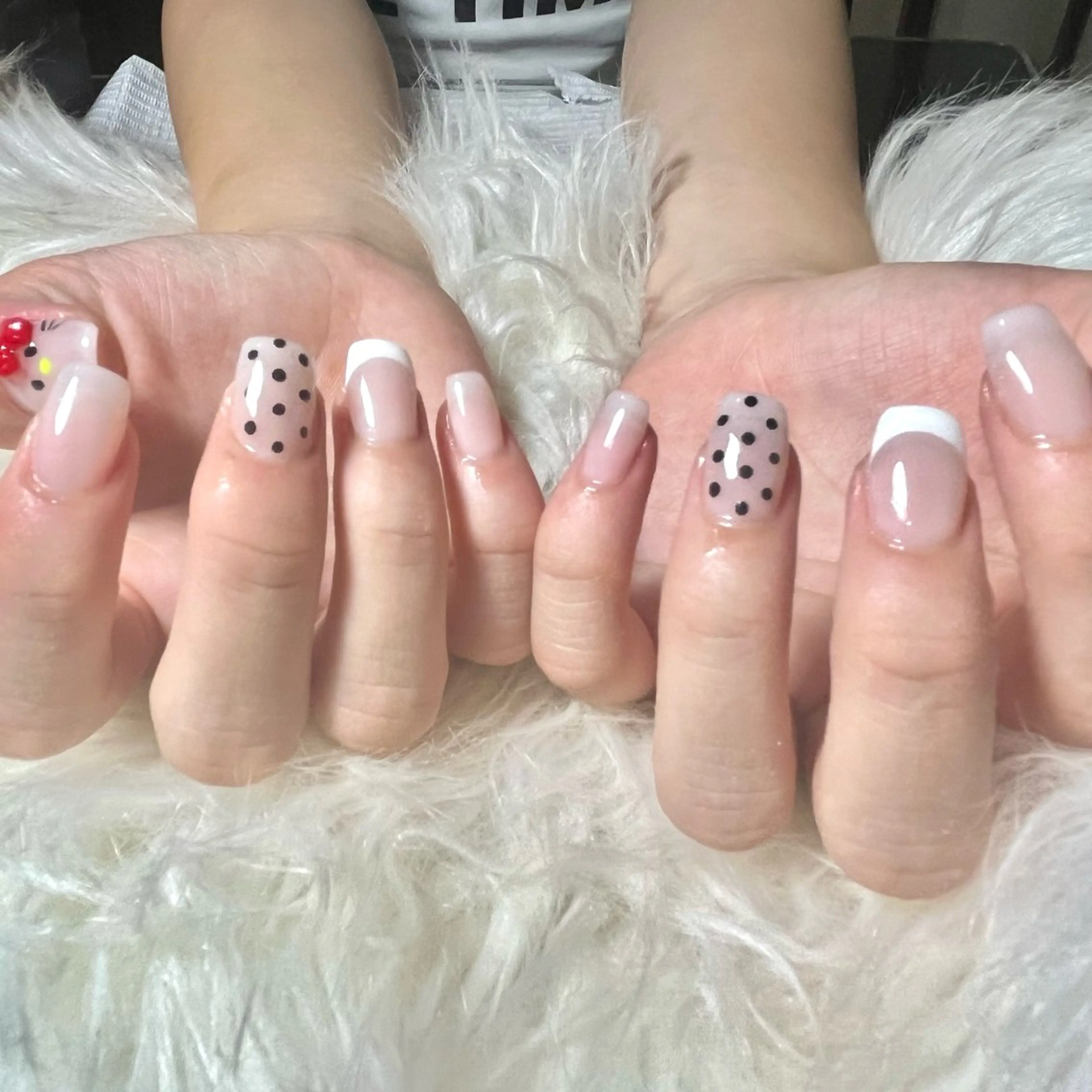 ネイル ハンドネイル ハンドケア hohomi .のネイルデザイン