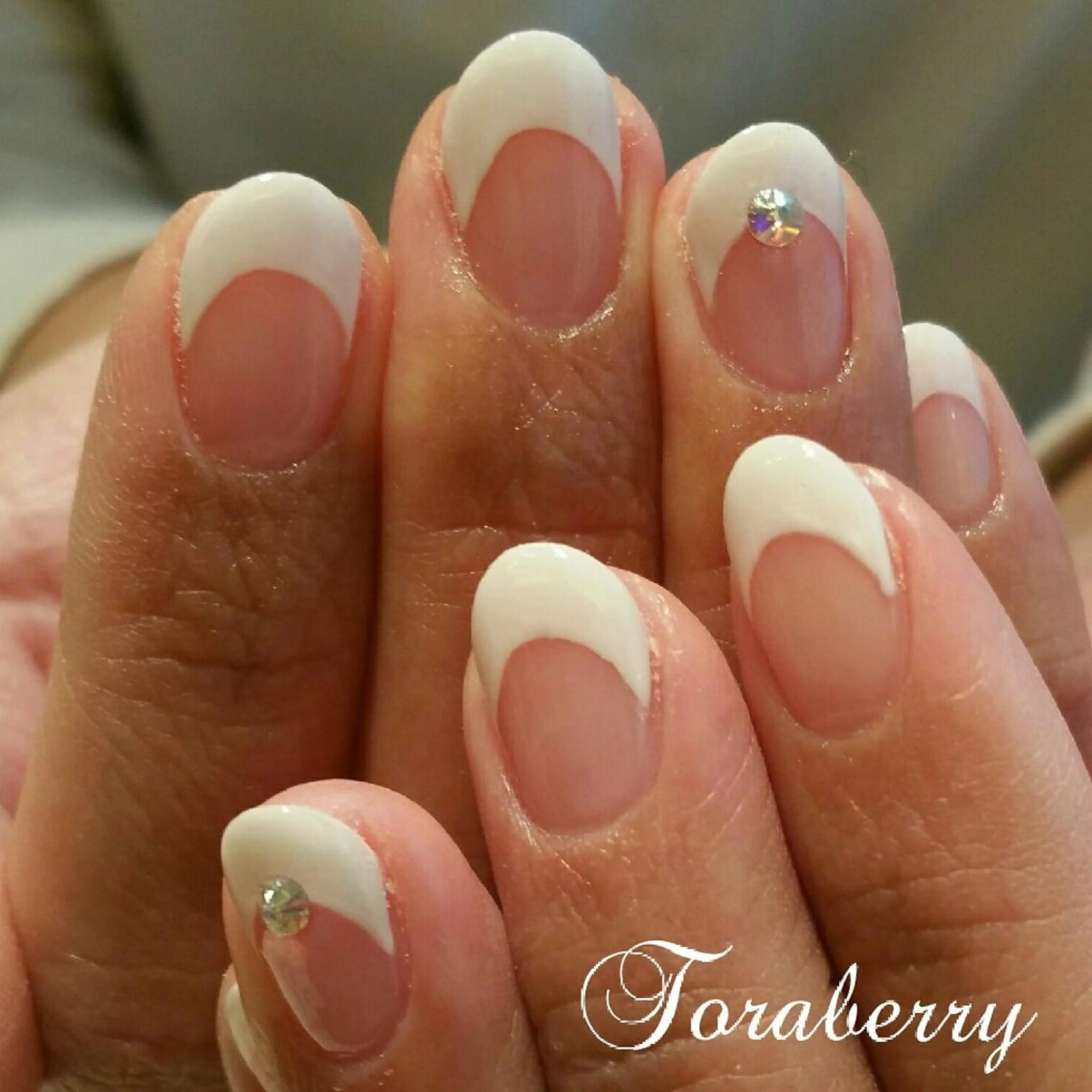 ネイル フレンチネイル ネイリスト なつみのネイルデザイン