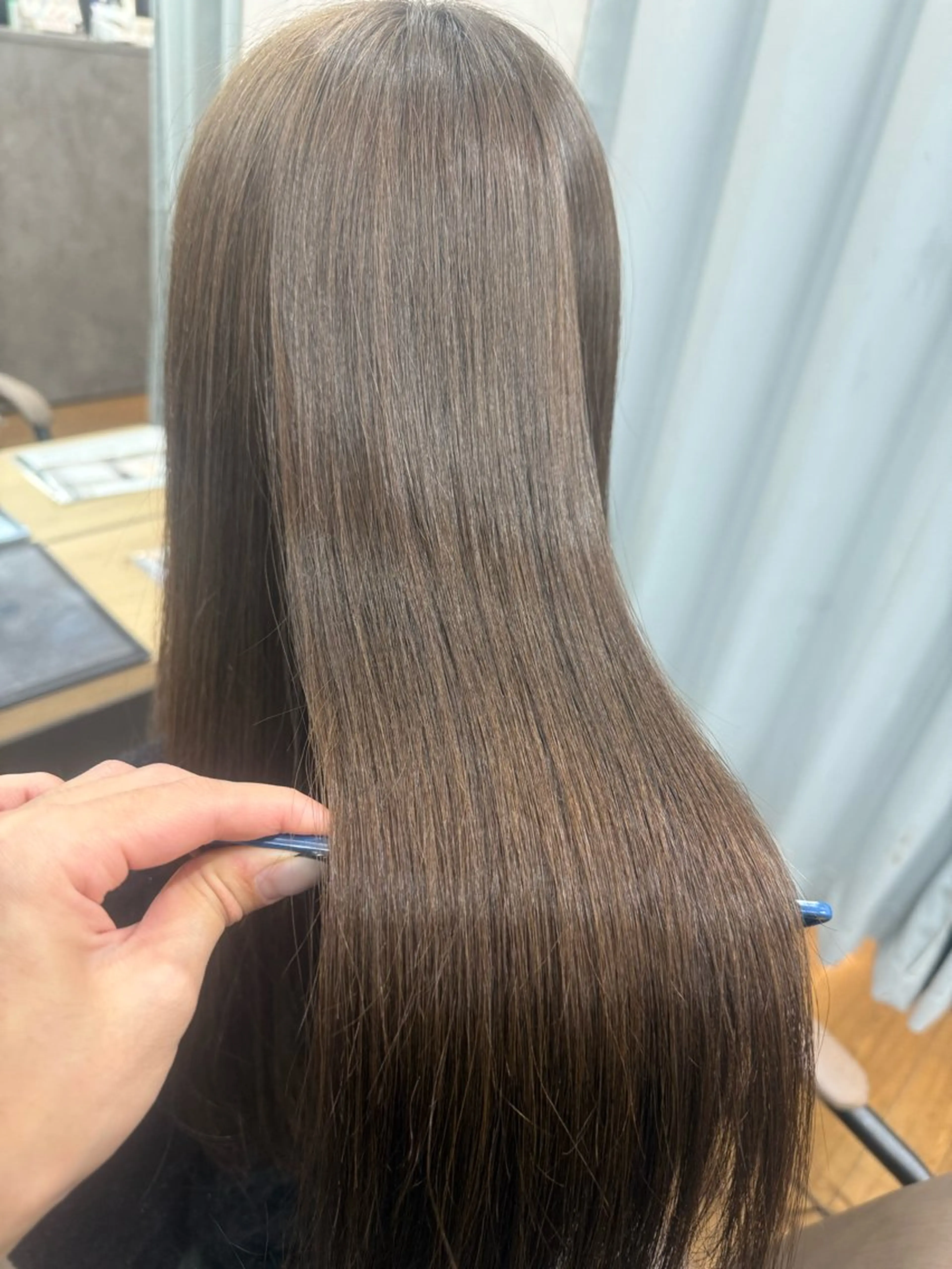 パーマ 岡野 綾のヘアスタイル