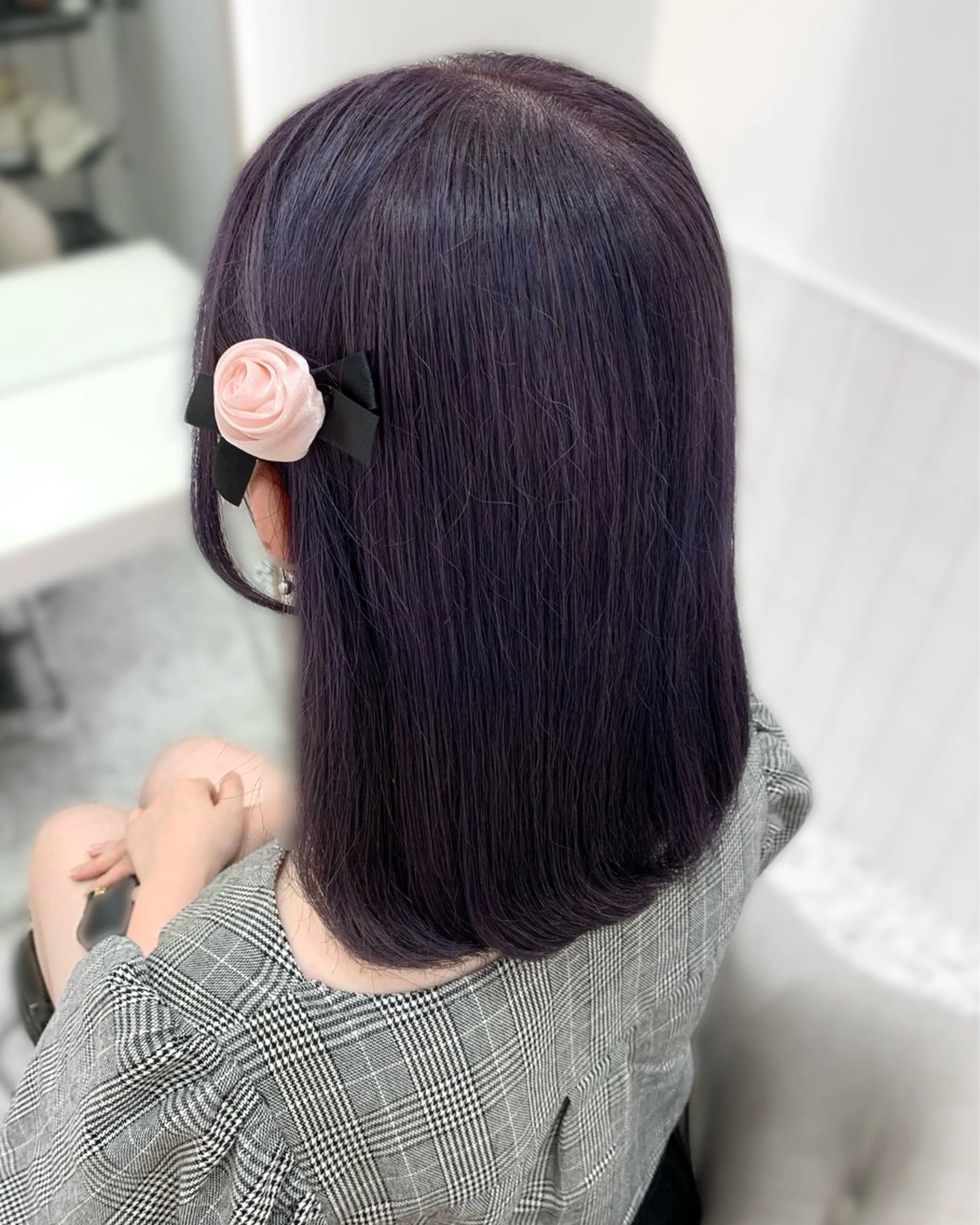 カラー ブリーチ ラベンダーカラー 松村 知佳のヘアスタイル