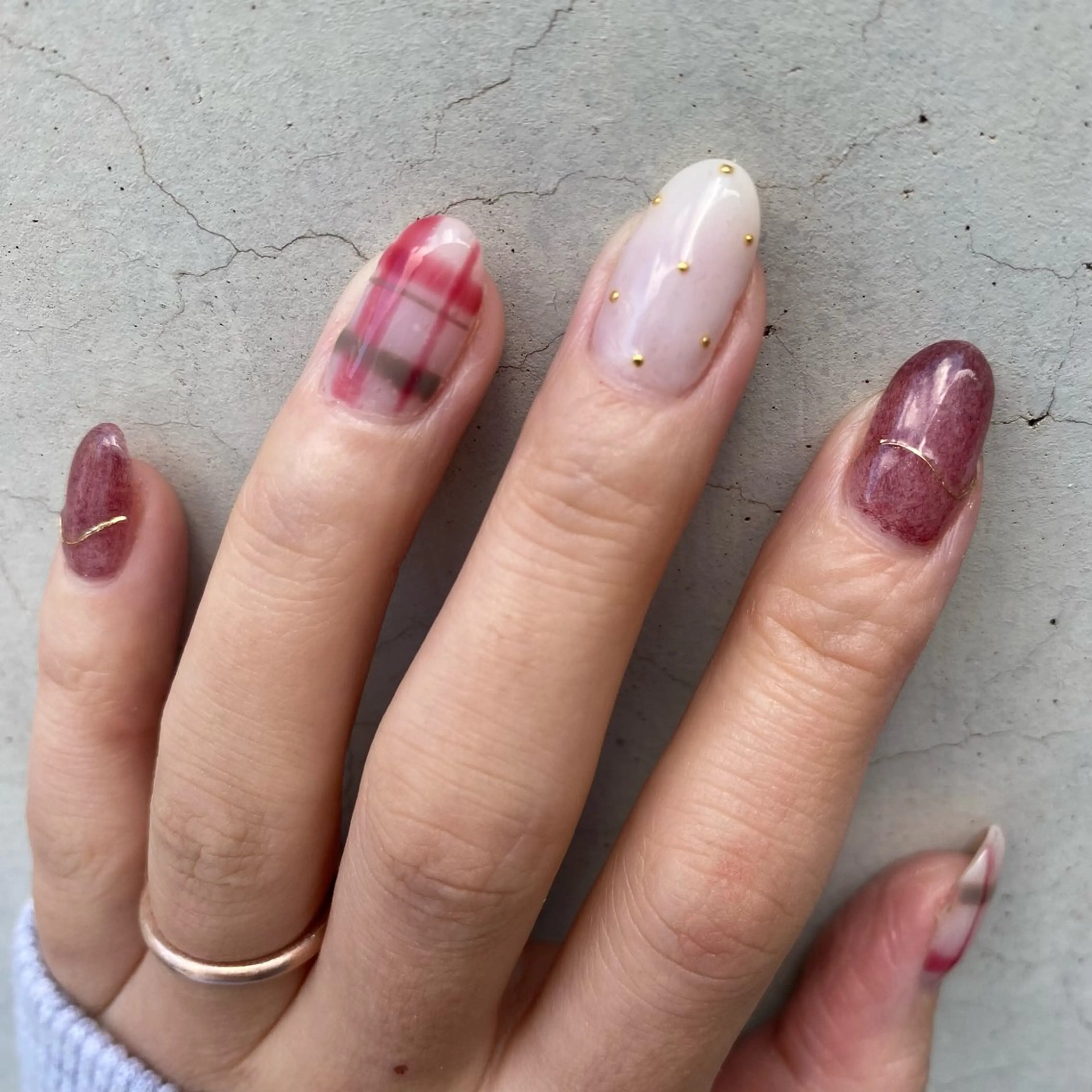 ネイル フットネイル フレンチネイル ジェルネイル グラデーション マグネットネイル ハンドネイル ヘアー.ネイル二刀流 misa🫧のヘアスタイル