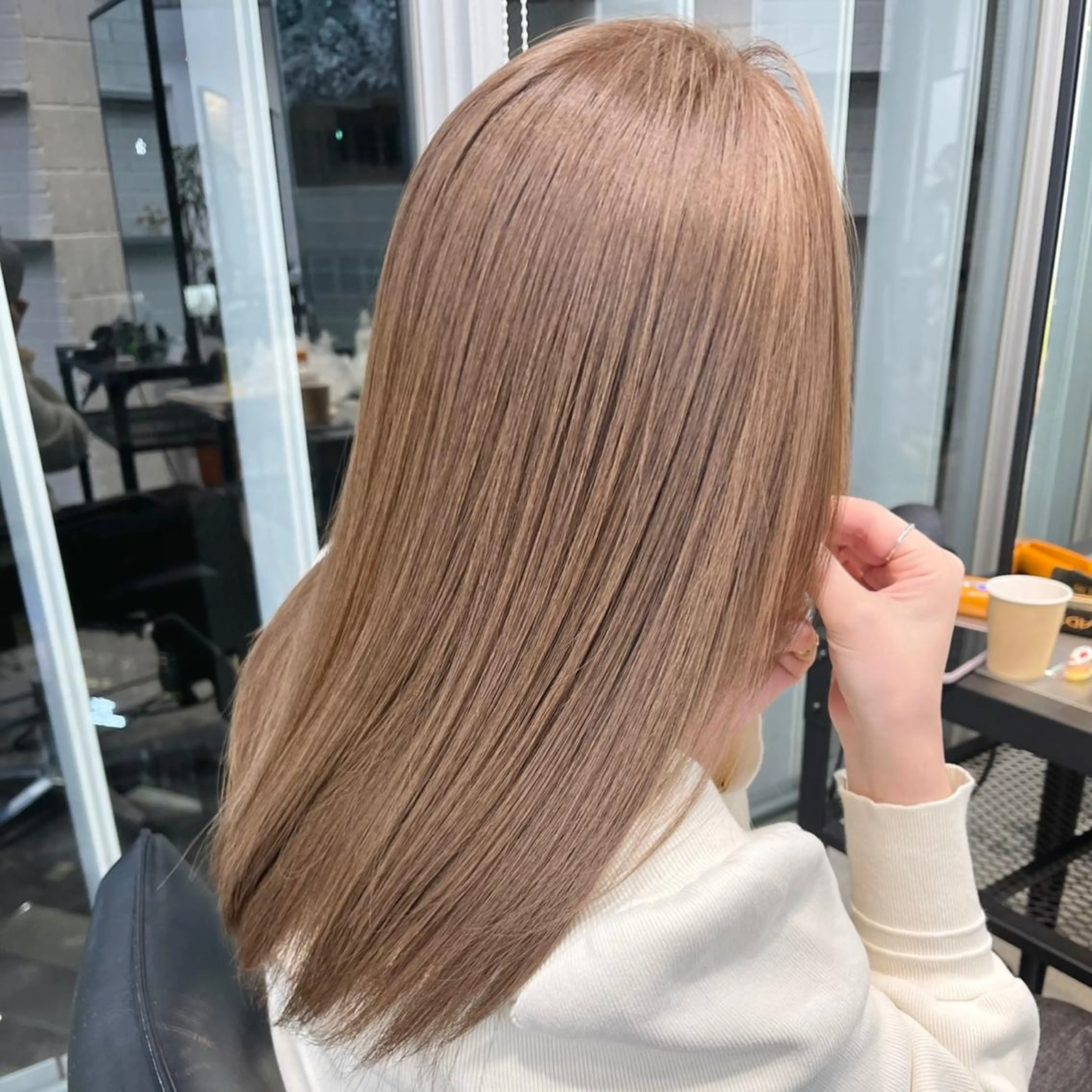 ミディアム カラー GO TODAY SHAiRE SALON 原宿本店所属・ブリーチ/レイヤー ハッシュカット/河内のヘアスタイル