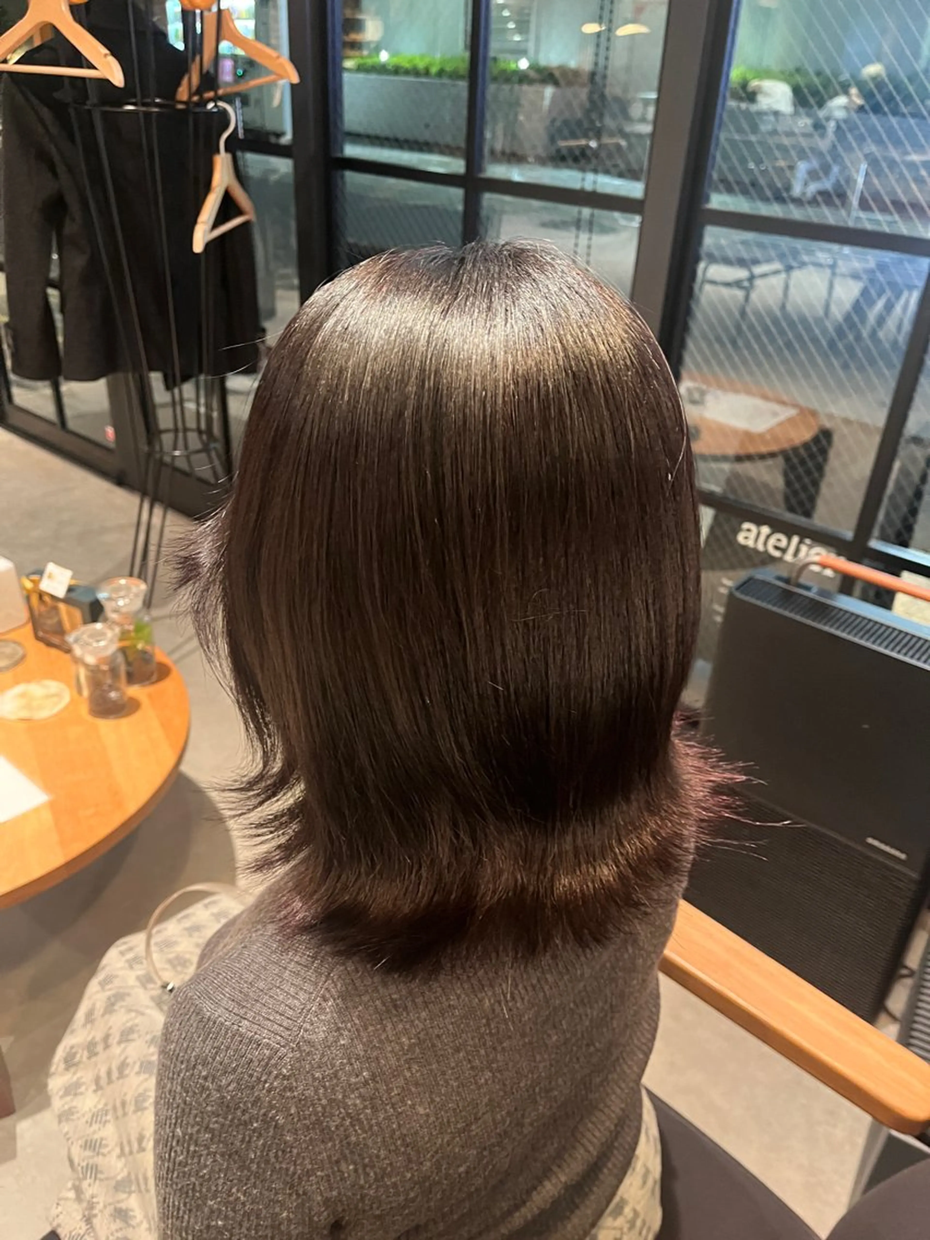 カラー 田中 美月のヘアスタイル