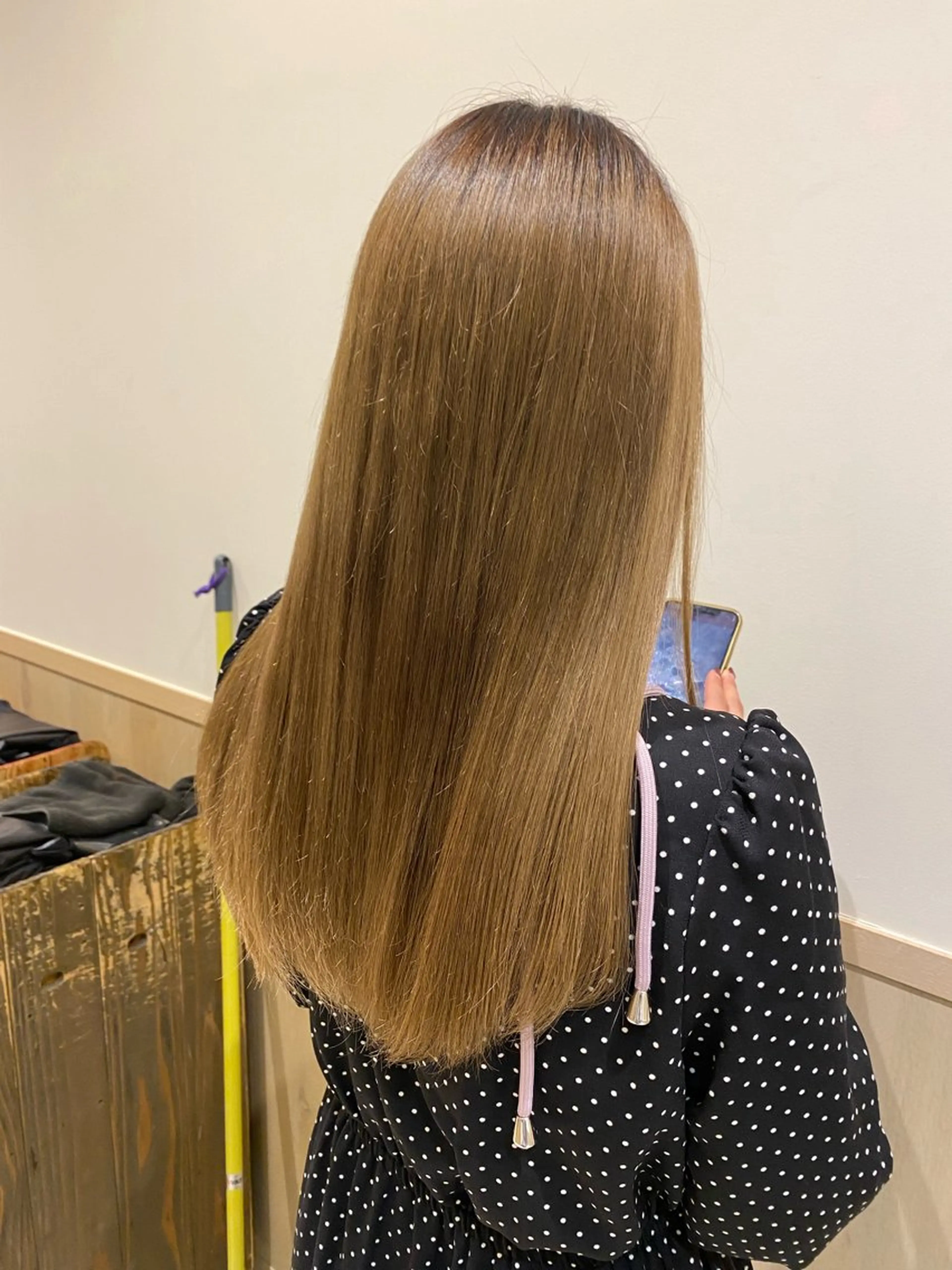 セミロング カラー ヘアアレンジ メンズ キッズ トリートメント ヘアカラー 新宿スペインカール ヨモギダのヘアスタイル