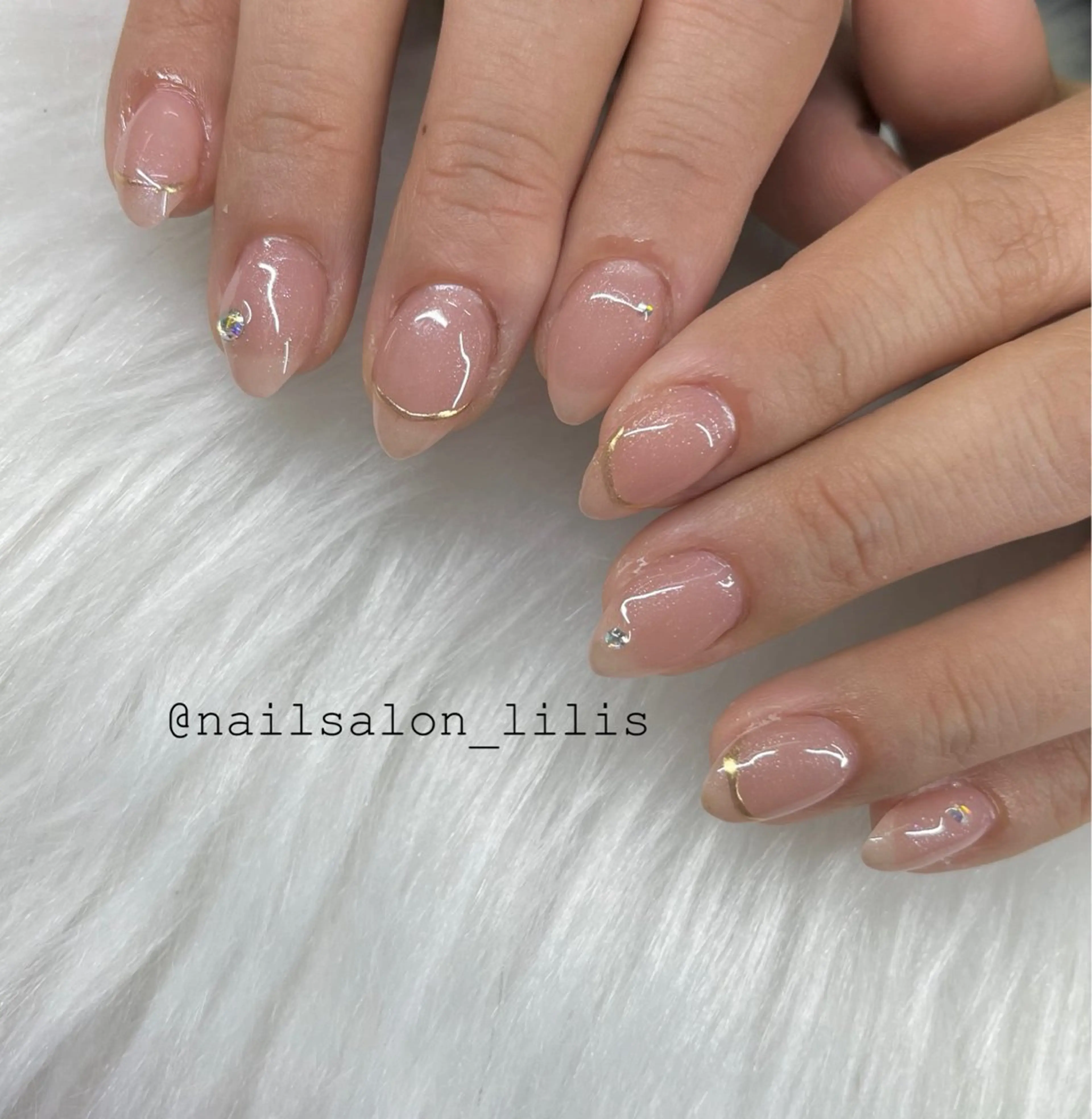 ネイル ミラーネイル nailsalon lilis所属・nailsalon Lilisのネイルデザイン