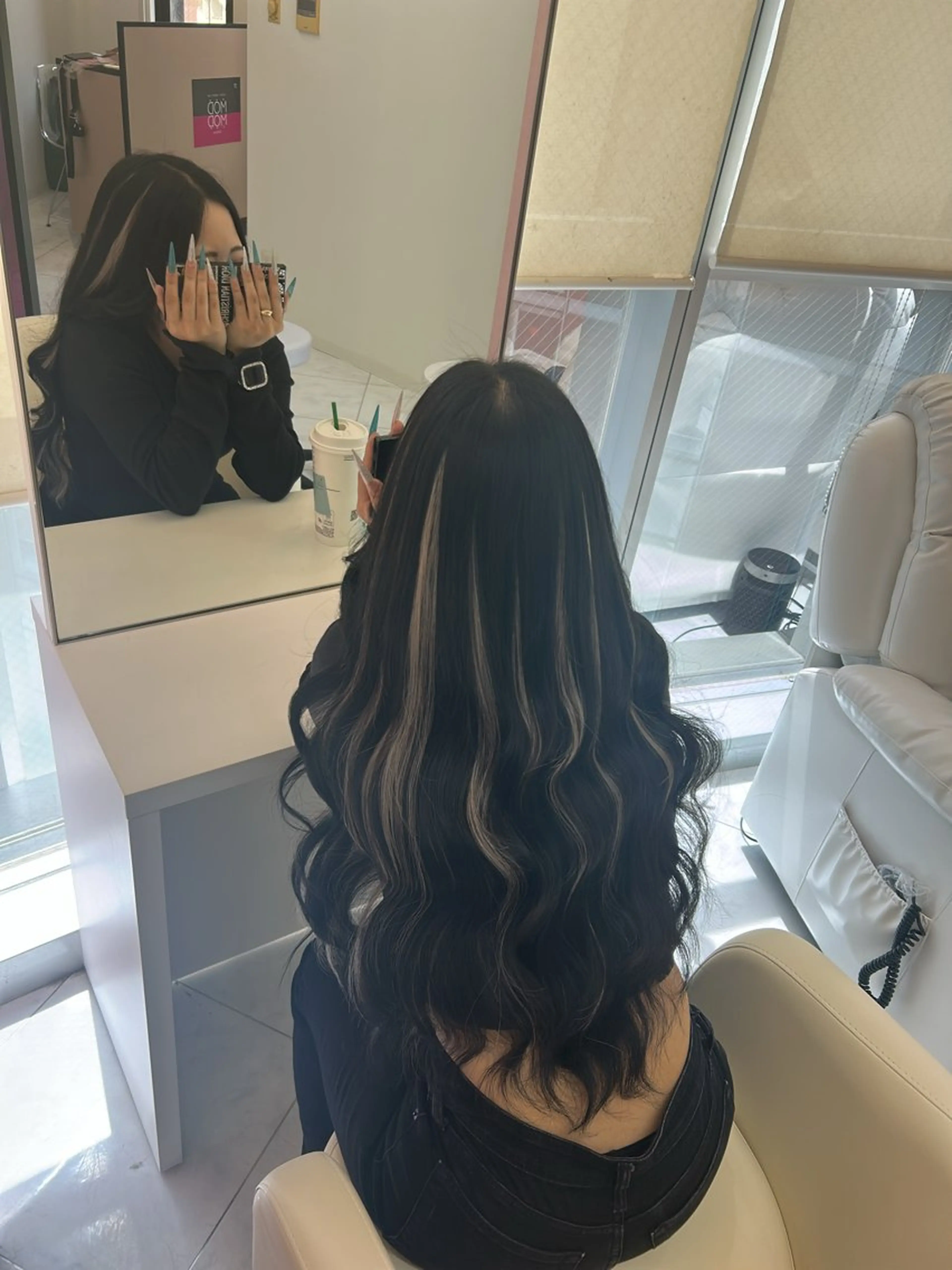 ロング ハイライト ロング エクステ 武井 ことかのヘアスタイル