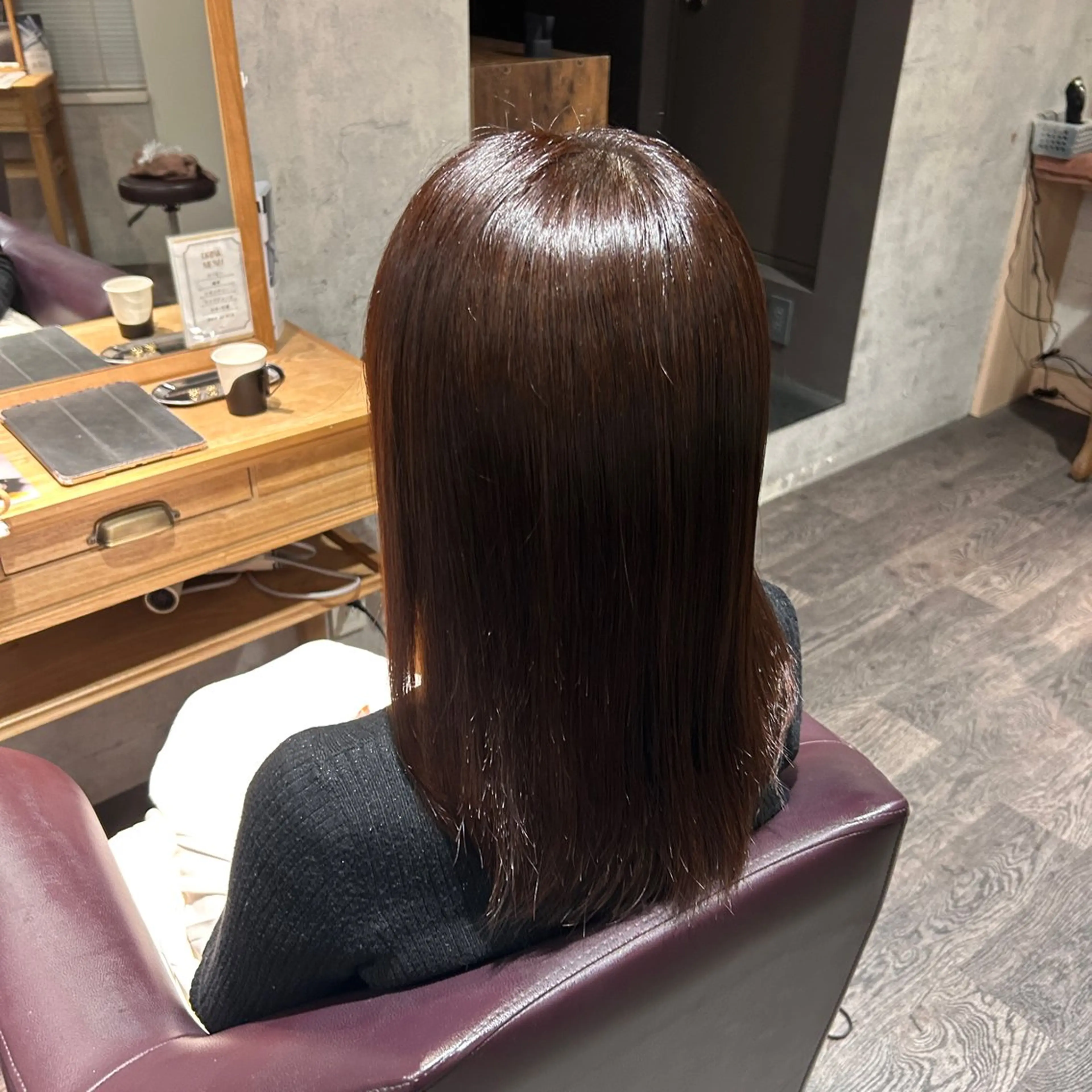 ミディアム カラー ハイトーン🇰🇷 19歳美容師アリルのヘアスタイル