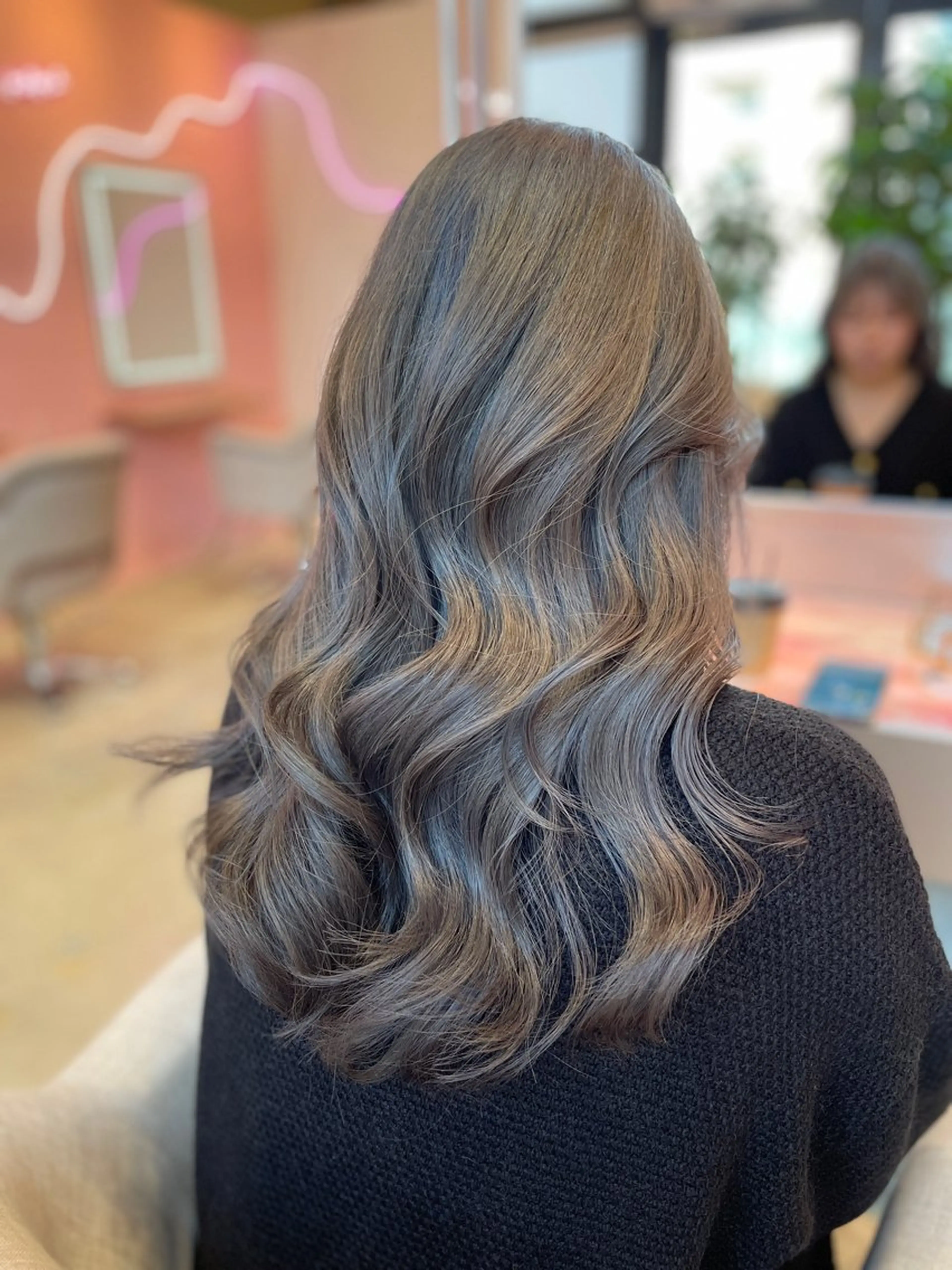 カラー wixy    mimi所属・透明感カラーの人 ベージュの王様のヘアスタイル