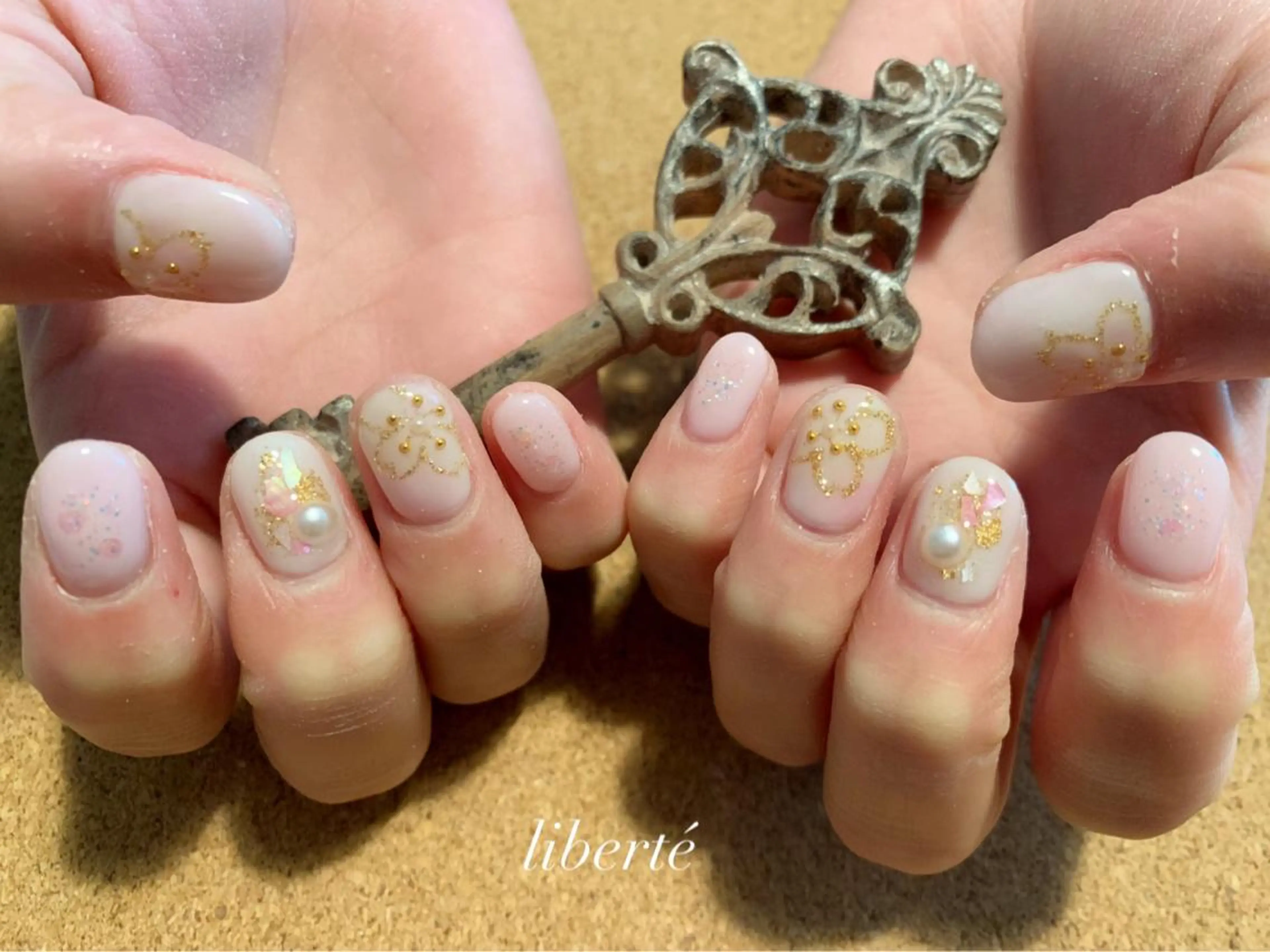 ネイル liberté (リベルテ)のネイルデザイン