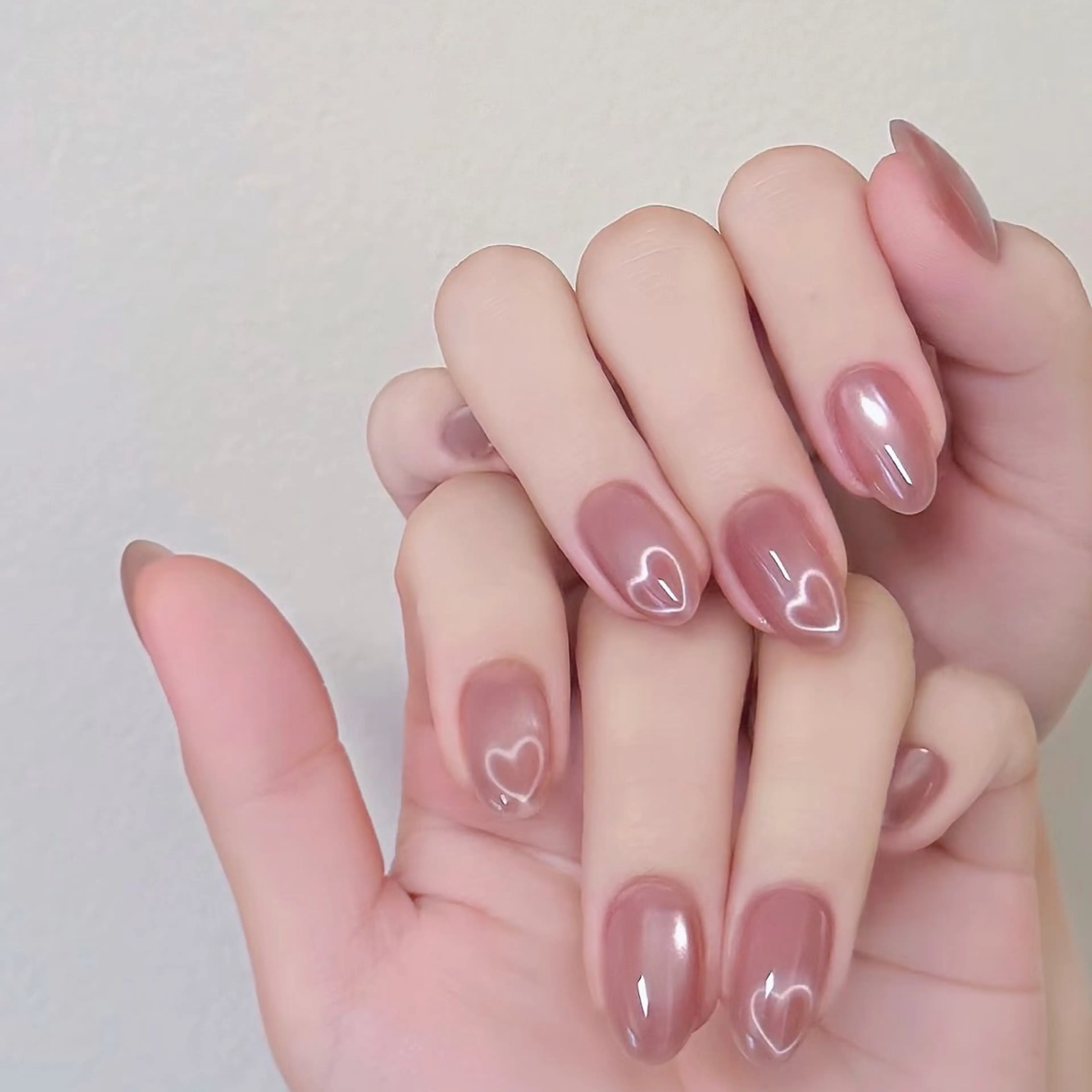 ネイル フレンチネイル ジェルネイル ガーリー グラデーション キラキラネイル ハンドネイル Liora ネイルサロン所属・Liora nail salonのネイルデザイン
