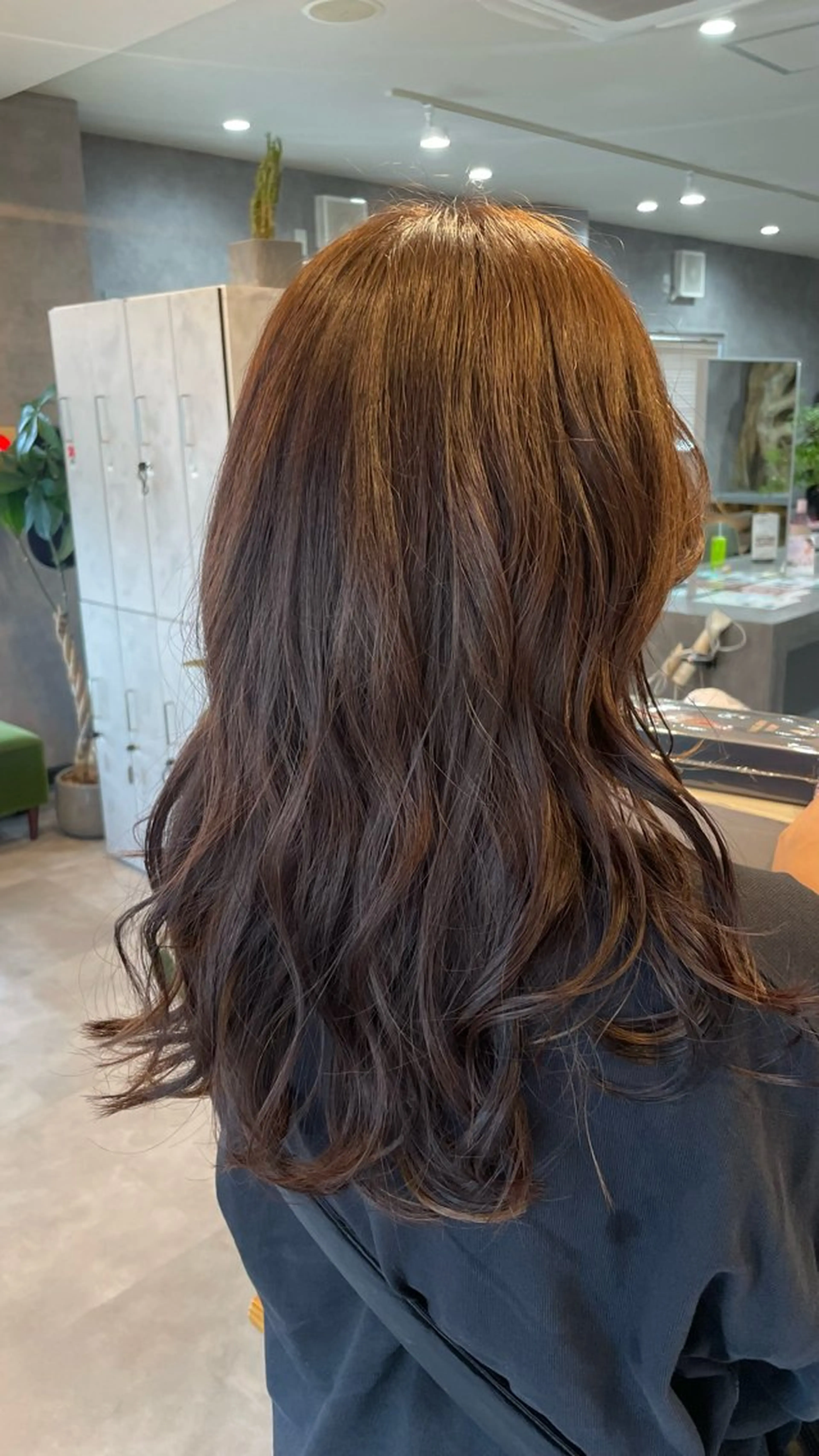 ロング ヘアカラー トリートメント ヘッドスパ 白髪ケア  BAUM まやのヘアスタイル