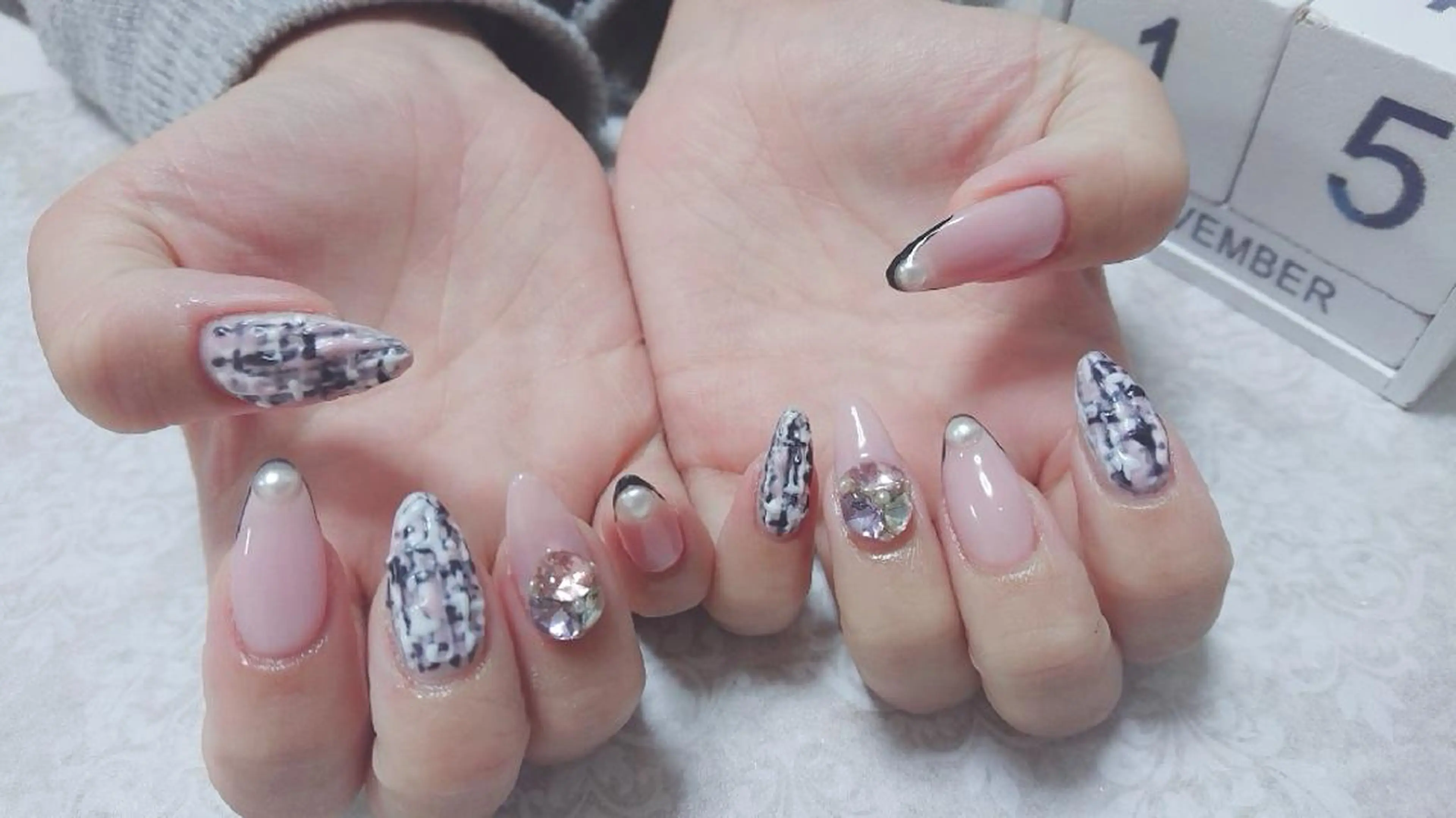 ネイル ツイードネイル JEWEL nailのネイルデザイン