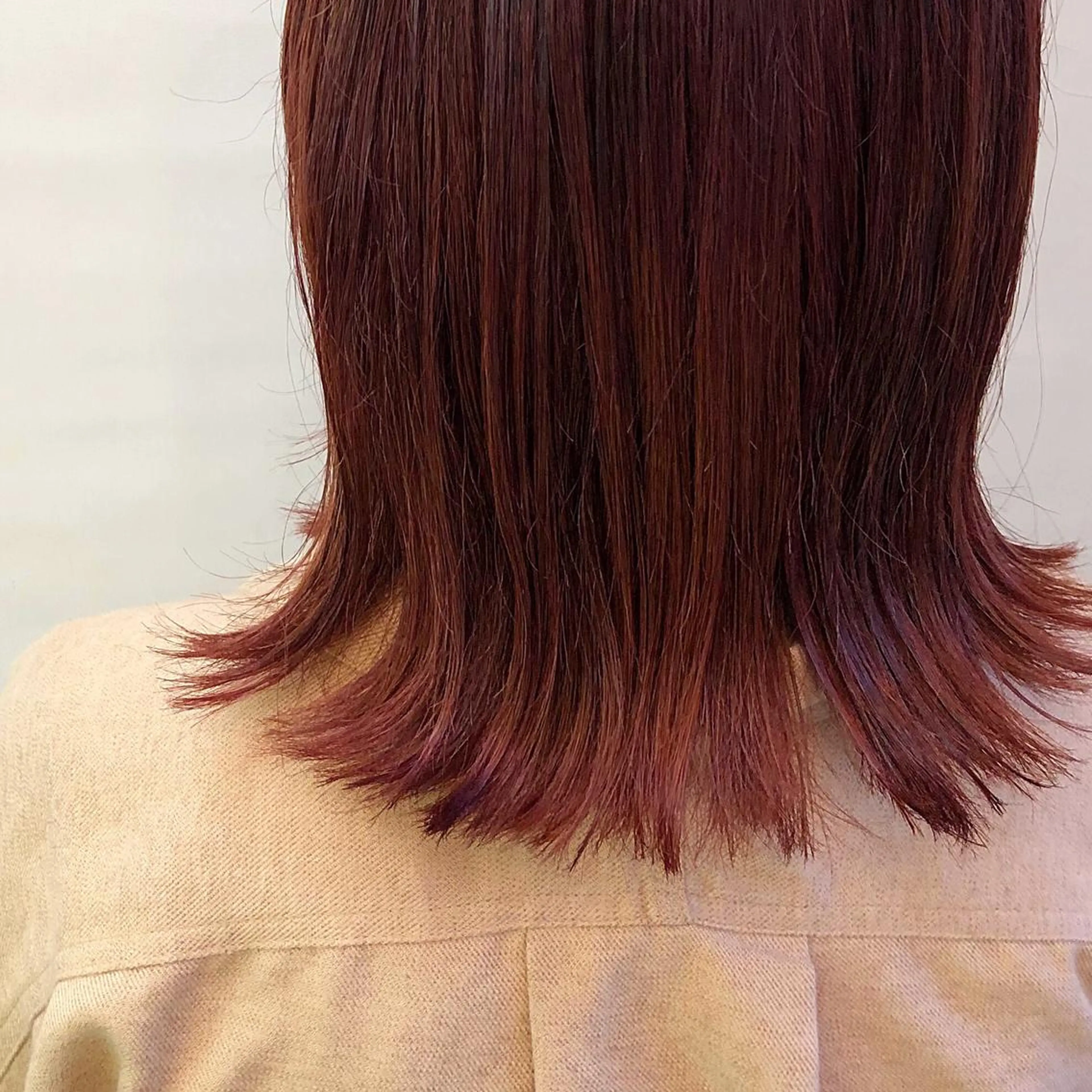 ショート カラー レッドカラー カット ヘアカラー 齋藤 咲のヘアスタイル