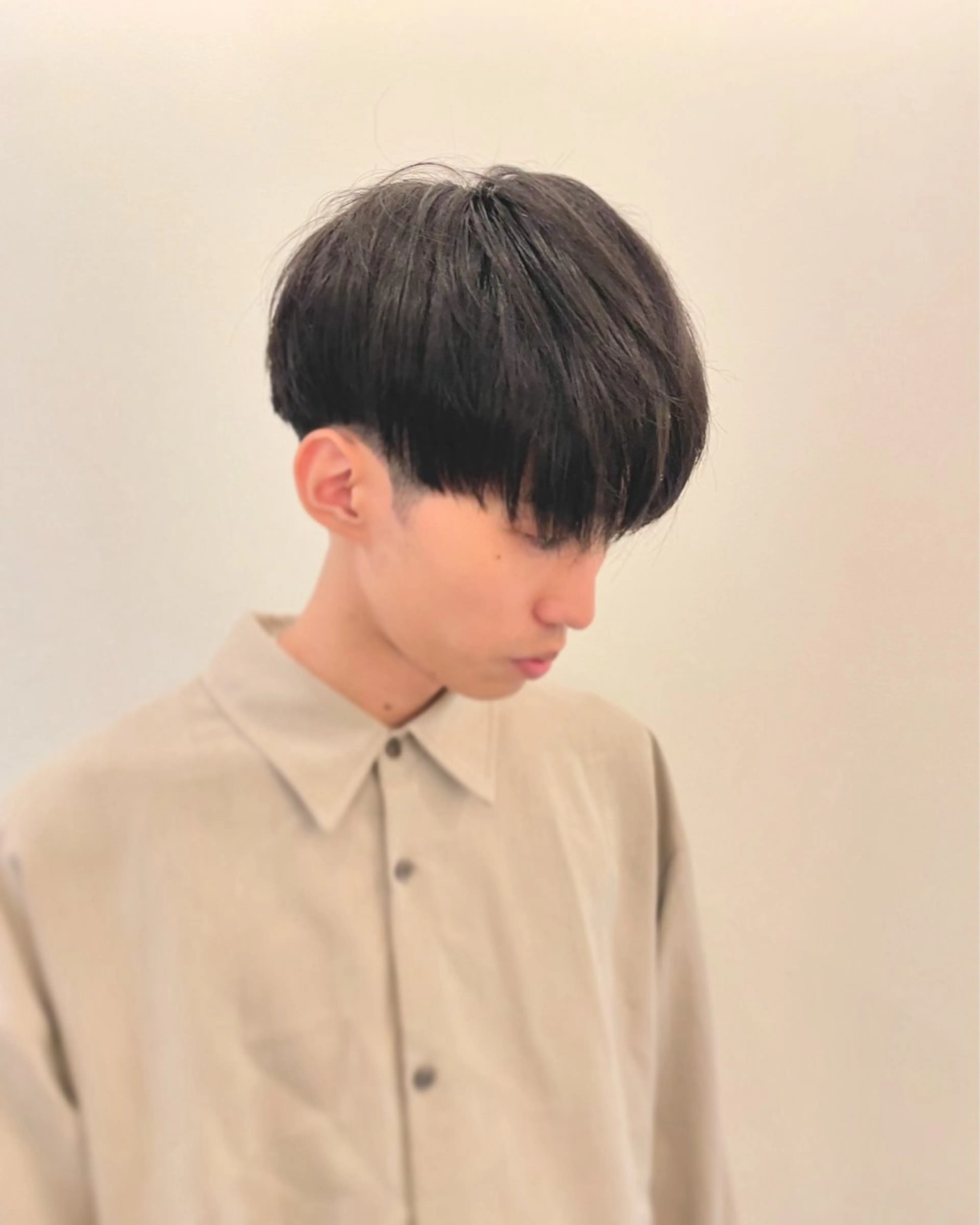 ショート カラー パーマ カット 透け感カラー🫧 加納トモヒロのヘアスタイル