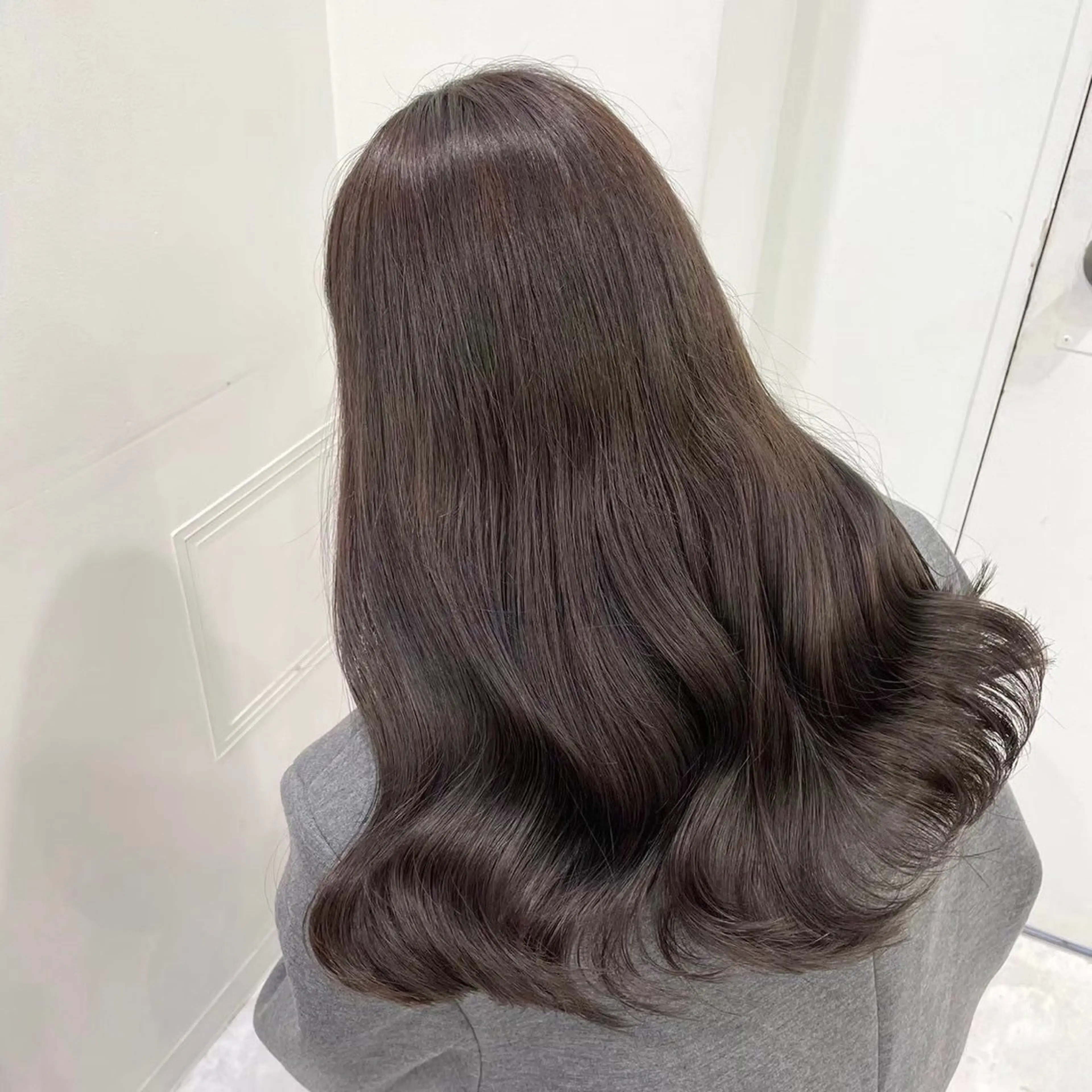 ロング 髪質改善 トリートメント 上品艶カラー🤎 タイキ🤎🏹のヘアスタイル