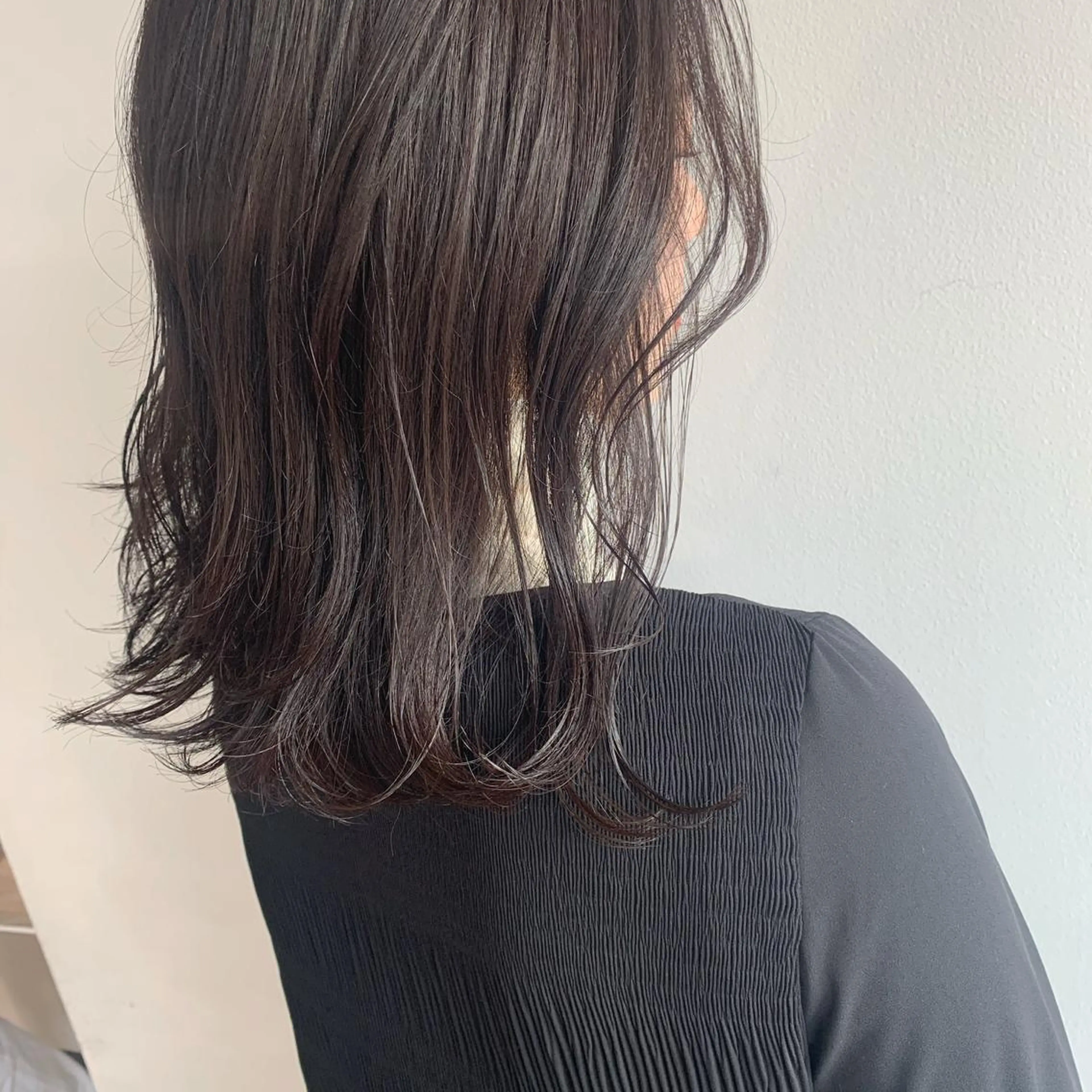 ミディアム etore 矢場町 南沙希のヘアスタイル