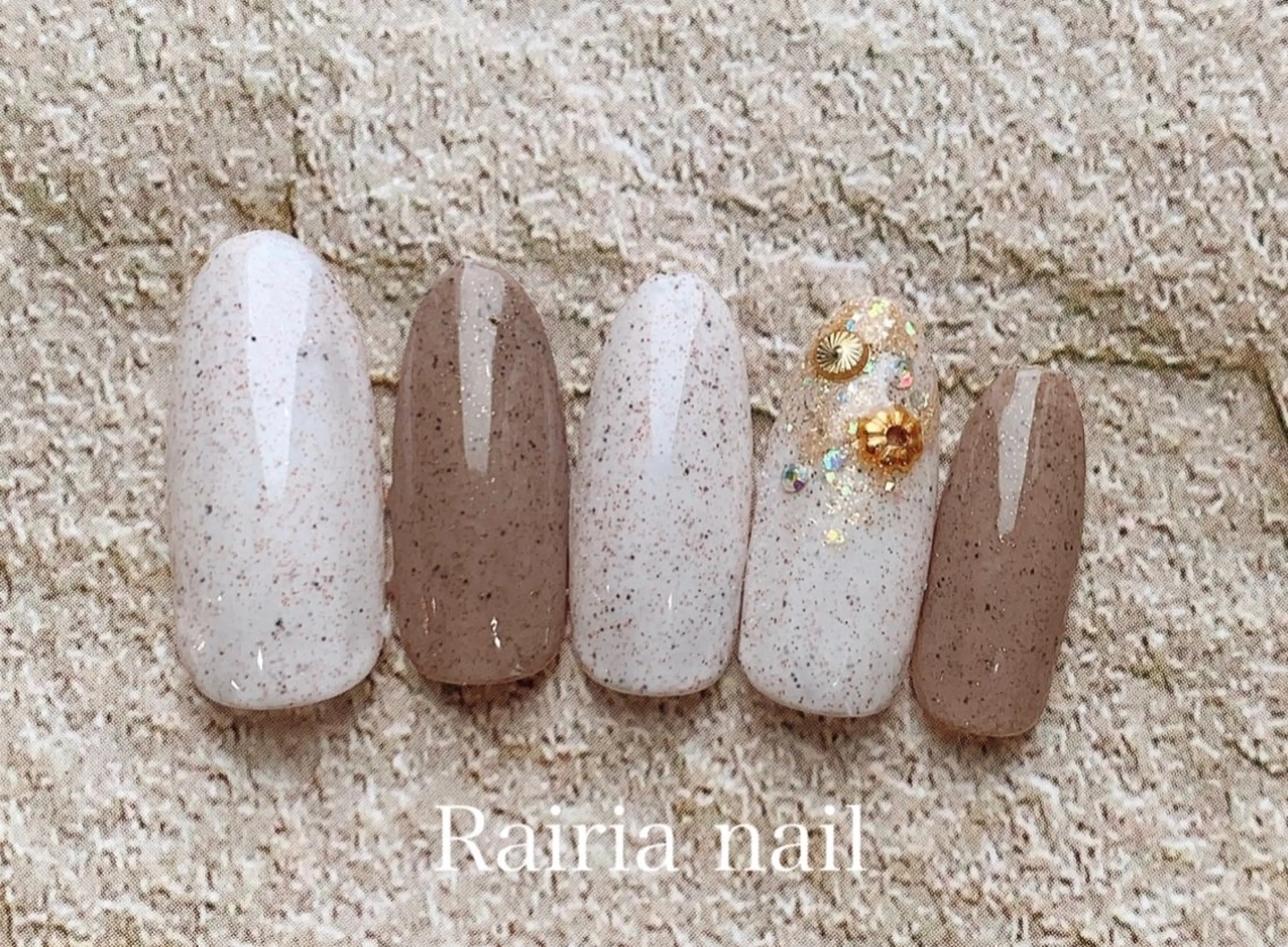 ネイル アートネイル ジェルネイル 持ち込み ニュアンスネイル パラジェル Rairia nail本八幡店のネイルデザイン