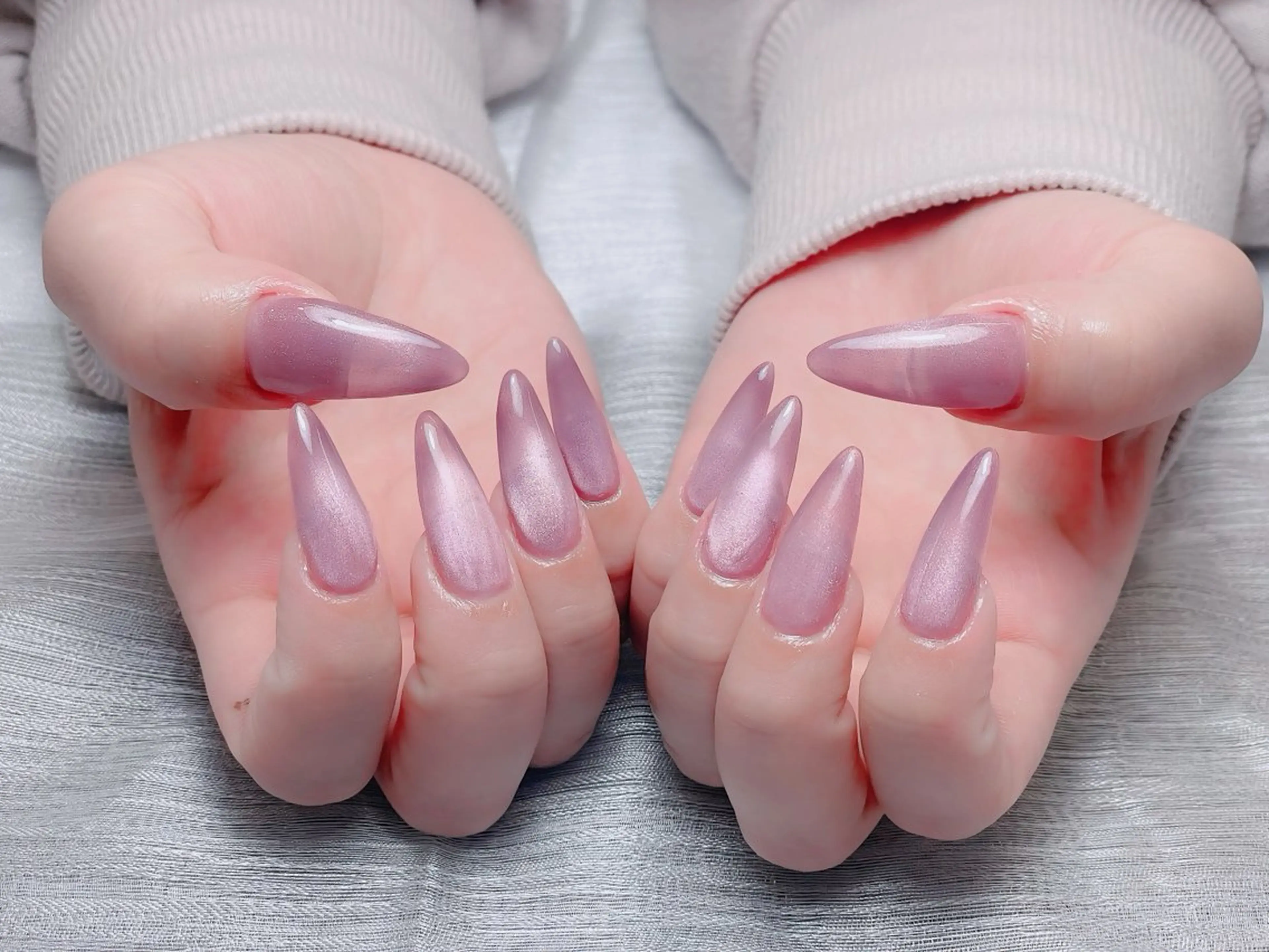 ネイル 長さ出し ガーリー 韓国ネイル ロングネイル ミラーネイル MEO NAIL(メオネイル)所属・MEO NAILのネイルデザイン