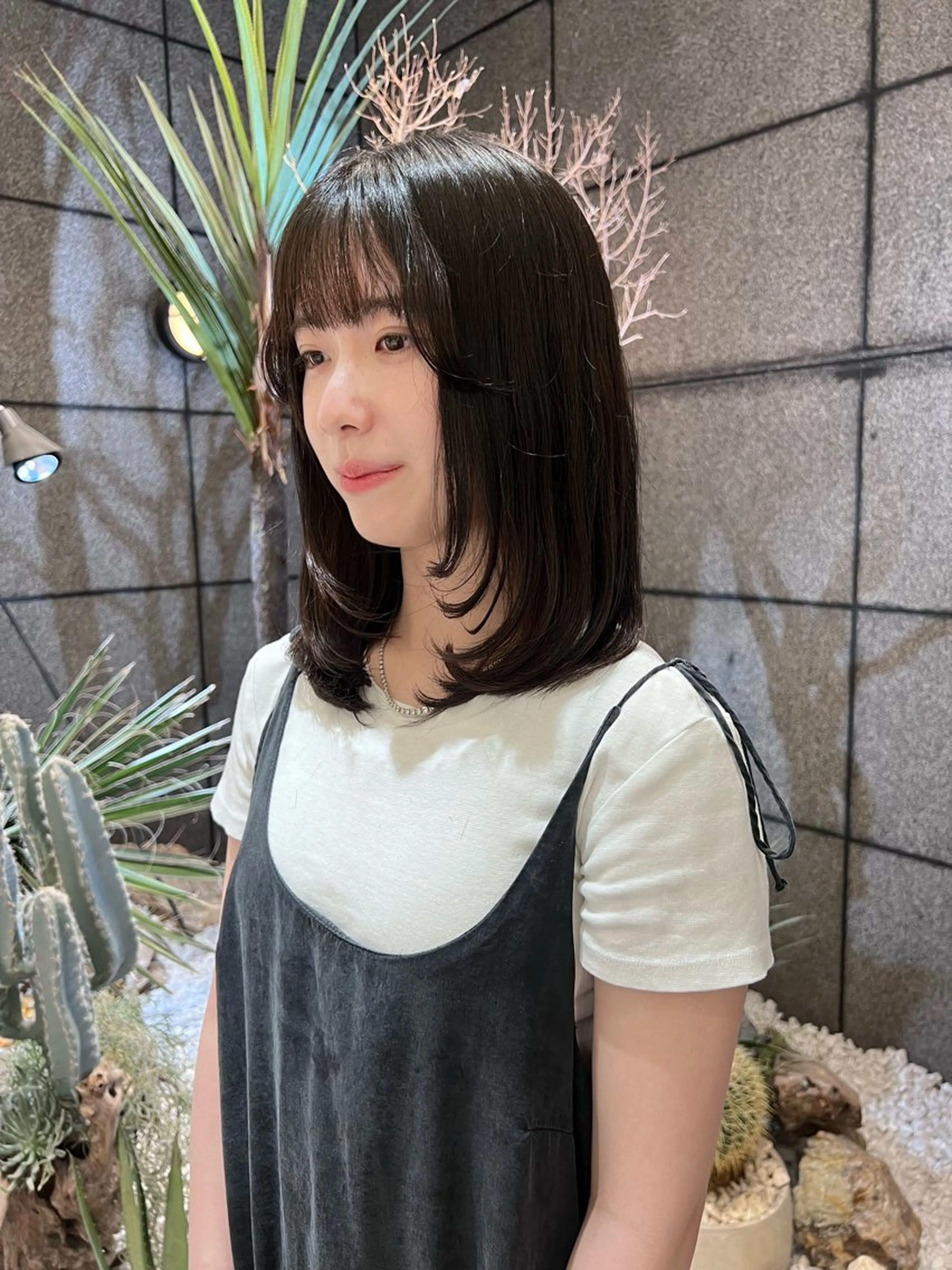 ミディアム レイヤーカット カット 酸性ストレート/ カスミ🩰のヘアスタイル