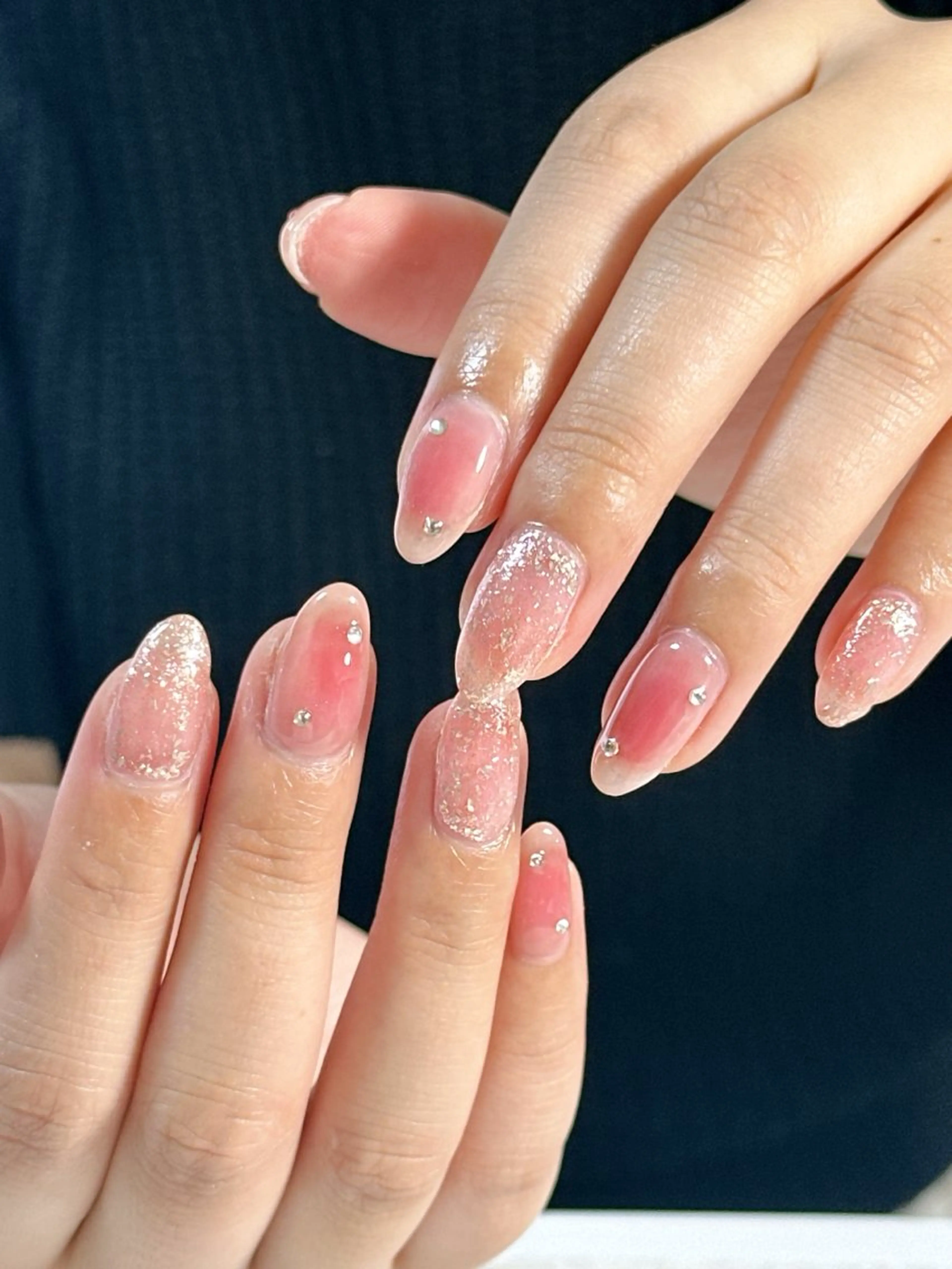 ネイル オーロラネイル ブルー フットネイル フレンチネイル ジェルネイル ハンドネイル kiki nail たまプラーザのネイルデザイン