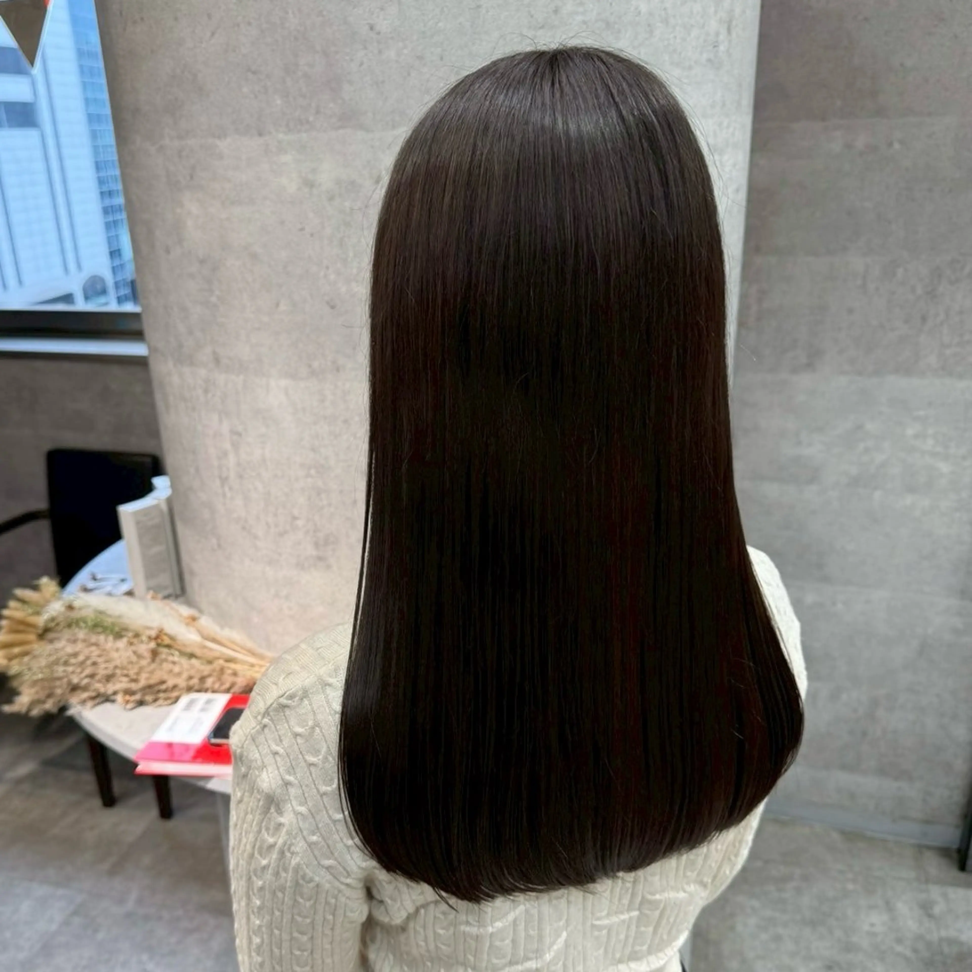 ロング くびれヘア 顔周りカット 髪質改善 韓国風ヘア レイヤーカット ヘアカラー 縮毛矯正 トリートメント lana hair 新宿/髪質改善/韓国のヘアスタイル