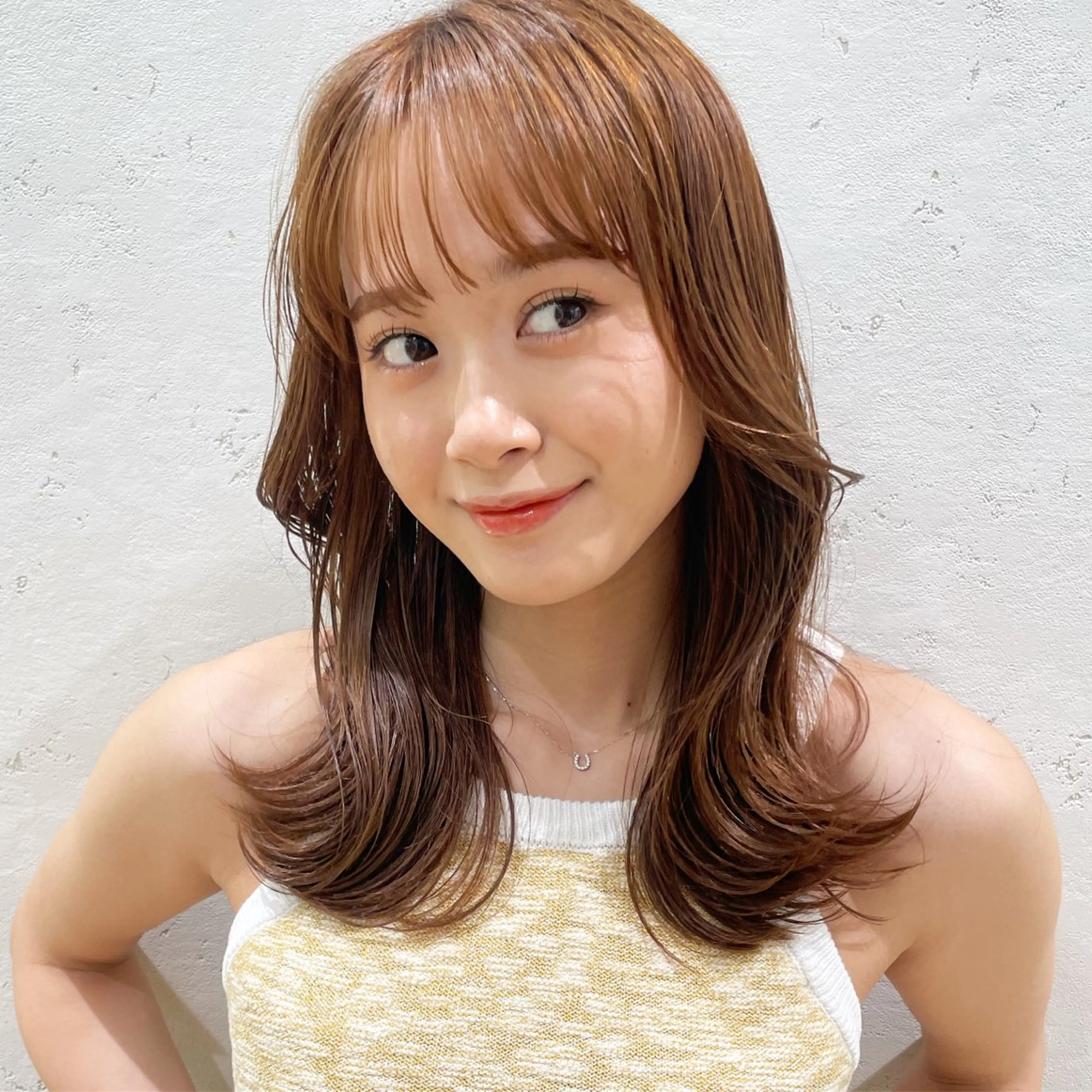 ミディアム カット ヘアカラー トリートメント レイヤー/くびれヘア /野崎華代のヘアスタイル