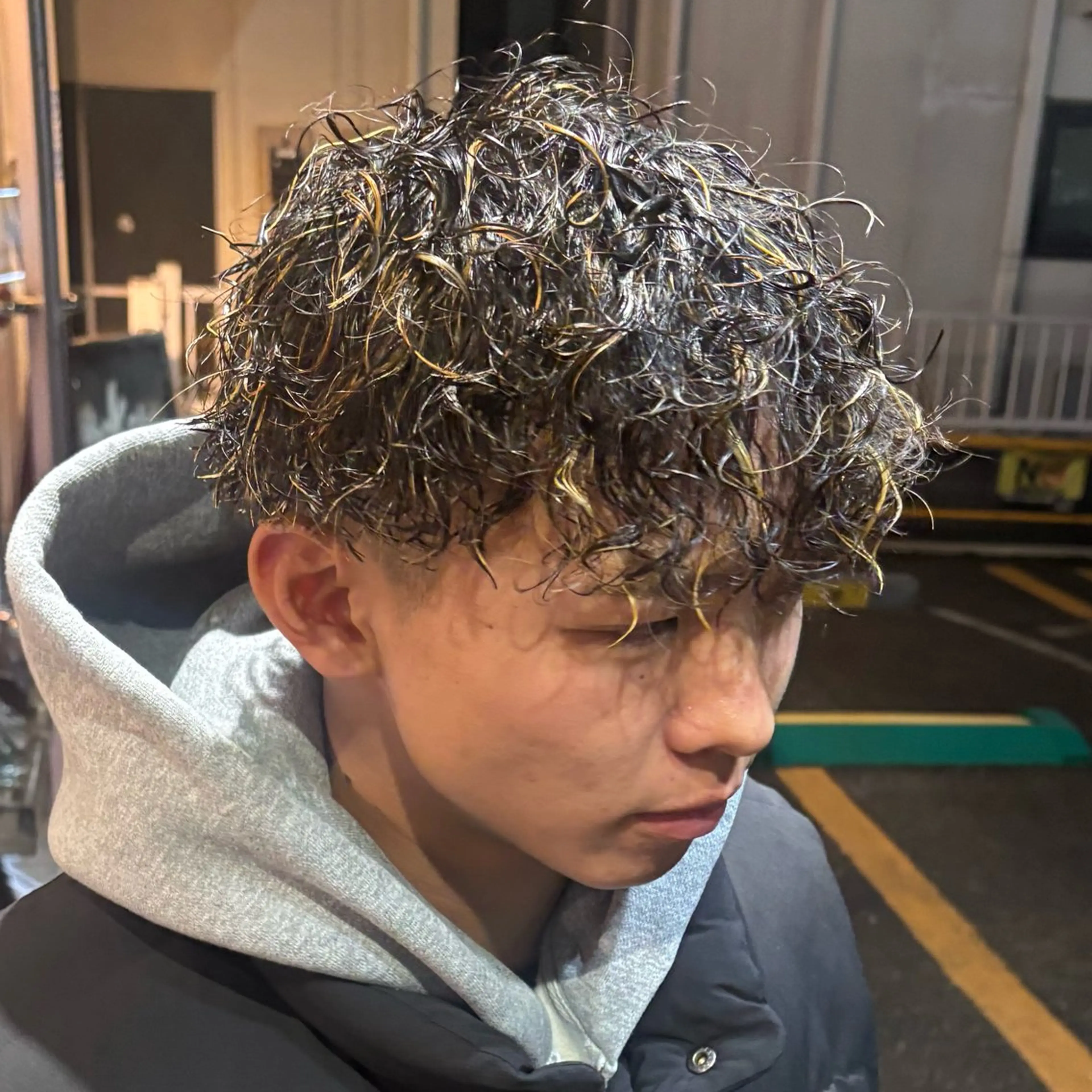 ショート ハイライト カット パーマ 🎀ハイトーン/ 艶カラー/夕月🎀のヘアスタイル