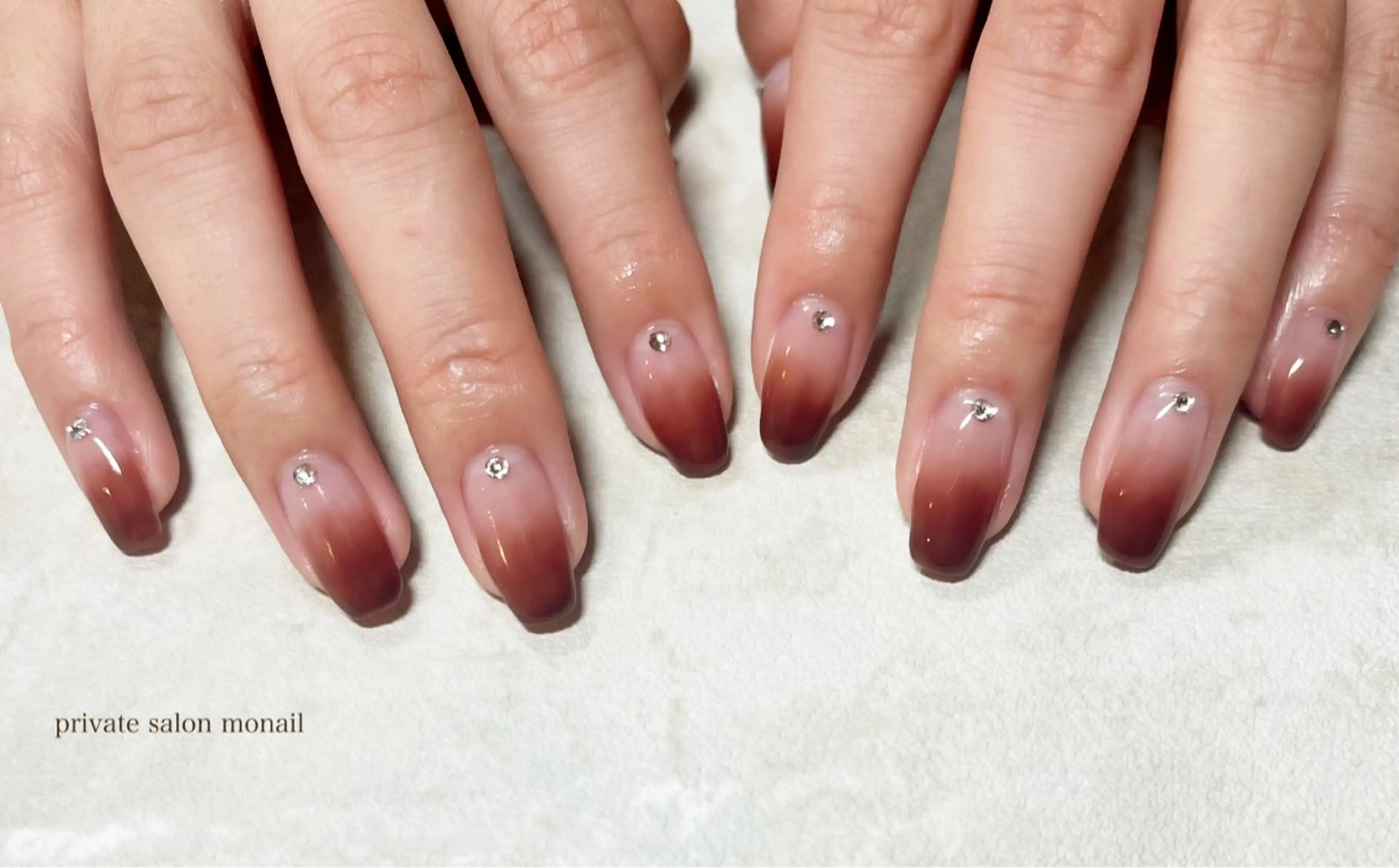 ネイル グラデーション ハンドネイル private nail monail所属・nail salon monailのネイルデザイン