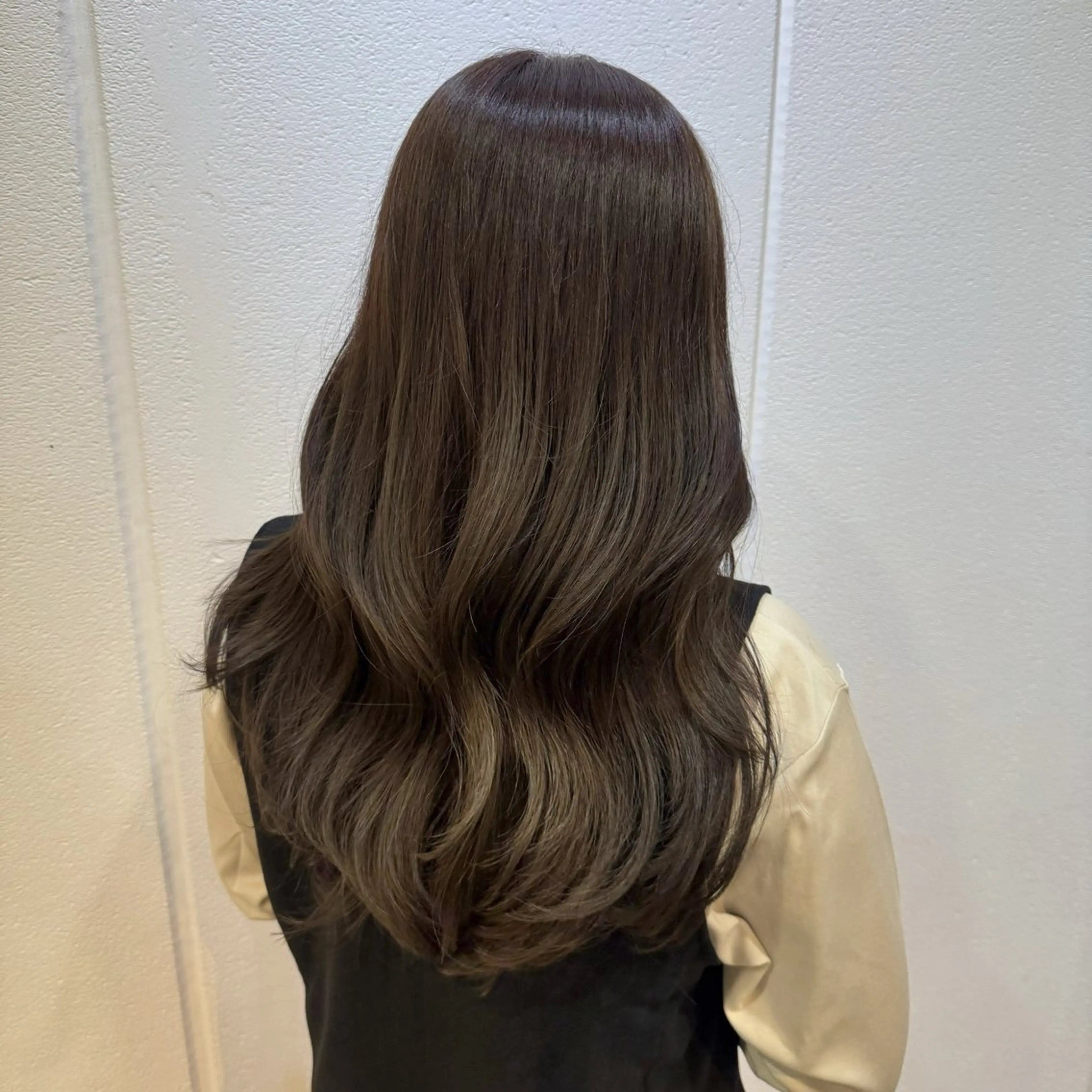 ロング カラー カット ヘアカラー トリートメント Lolonois梅田 /Okazaki:)のヘアスタイル