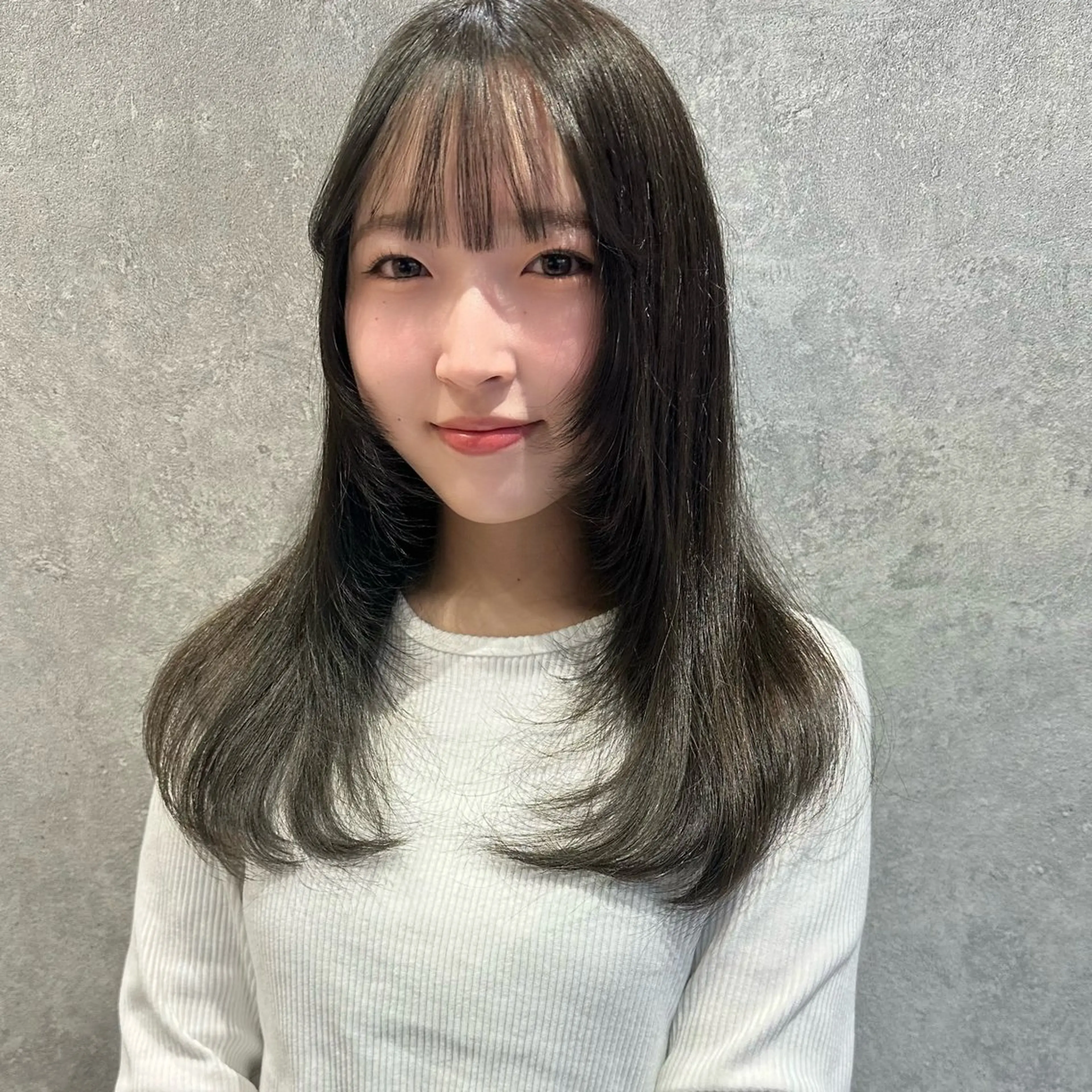 ロング 韓国風ヘア レイヤーカット ワンホンレイヤー カット ヘアカラー トリートメント AI TOKYO　S所属・mizuki 【韓国レイヤー】のヘアスタイル