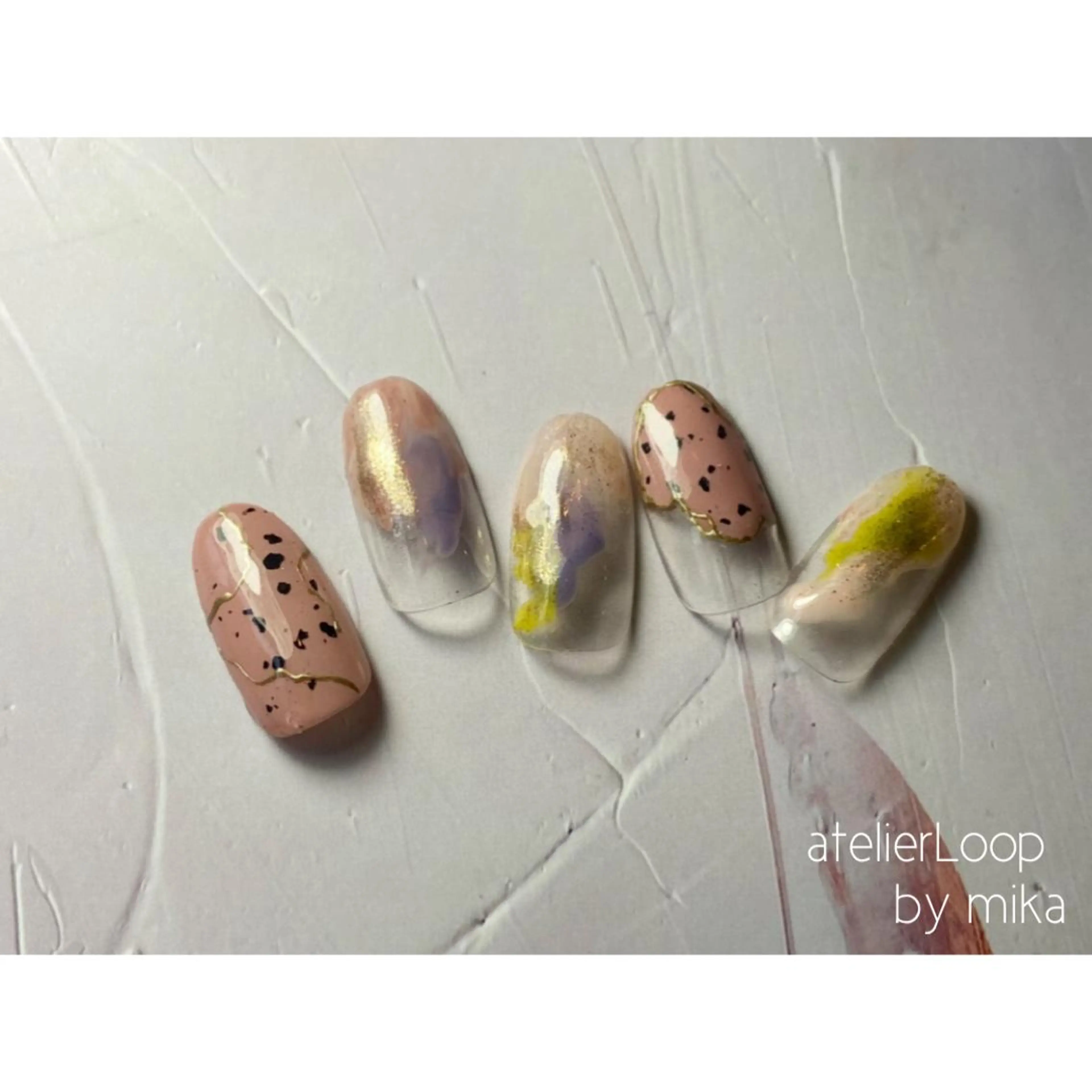 ネイル ニュアンスネイル atelierLoopbyshiho所属・atelier Loop♪MIKAのネイルデザイン