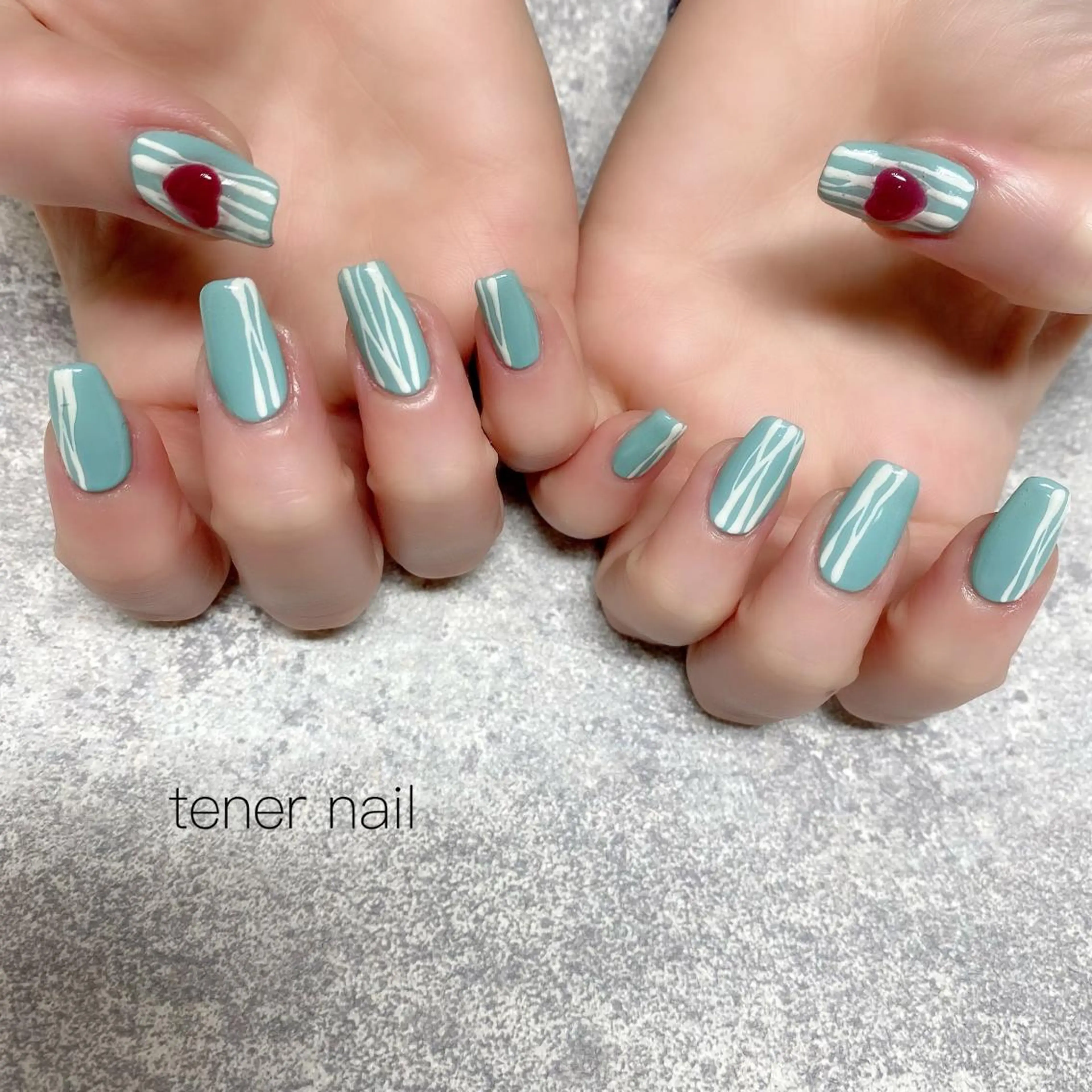ネイル ハート ニュアンスネイル tener  nail  テネルネイル所属・テネルネイル tener nailのネイルデザイン