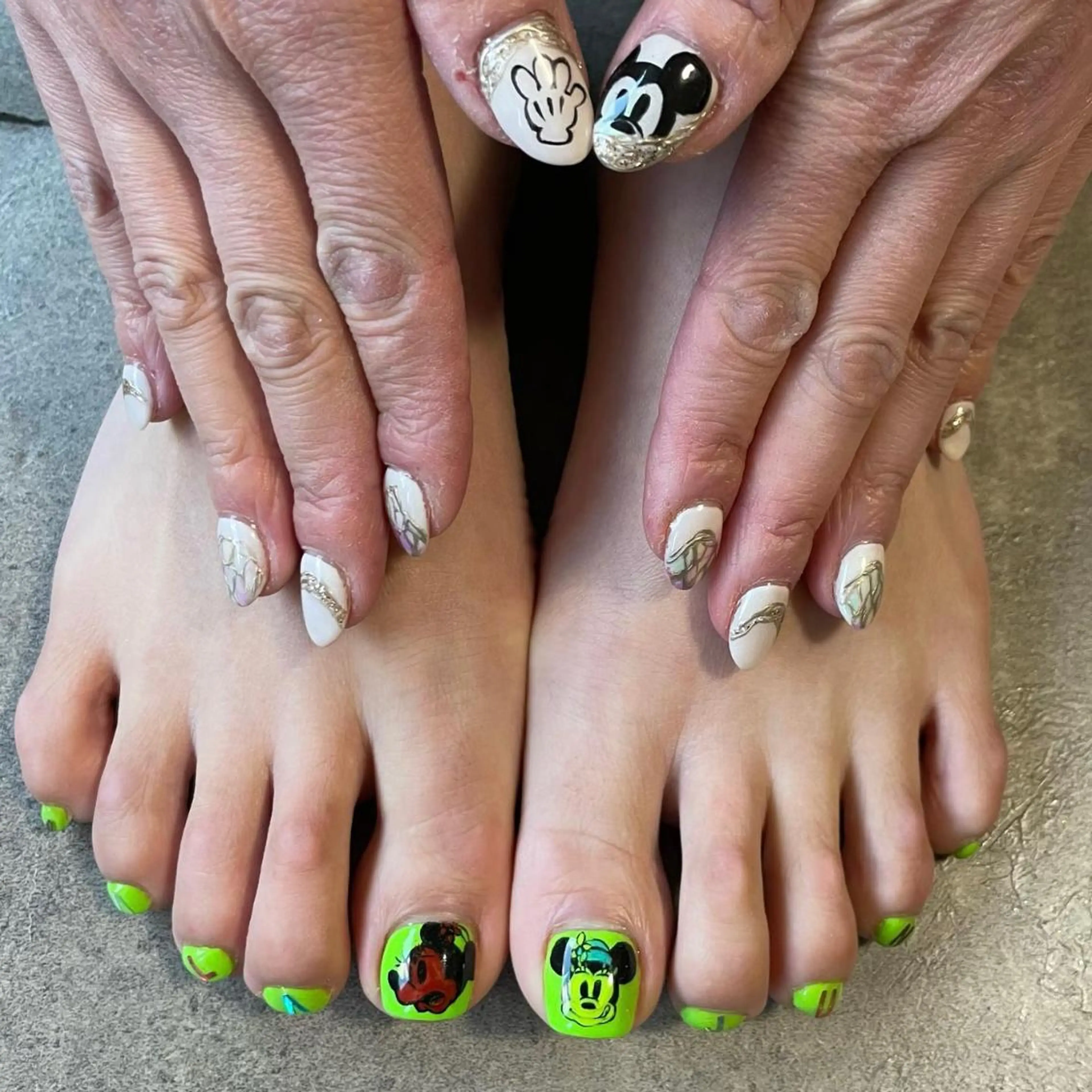 ネイル casita（カシータ）所属・thrush nailsのネイルデザイン