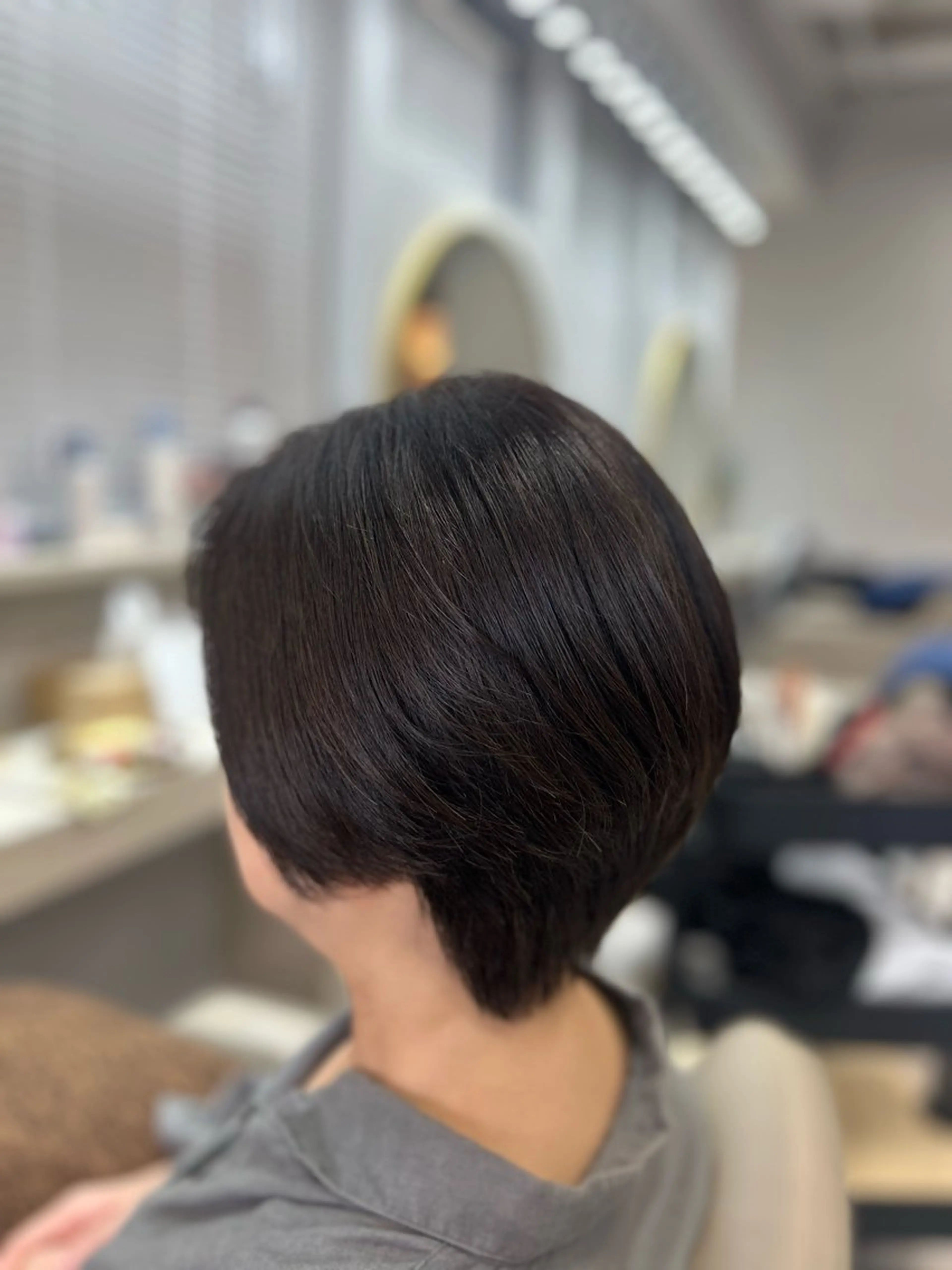 ショート ショートレイヤー レイヤーカット ショートヘア カット トリートメント 池田 太一のヘアスタイル