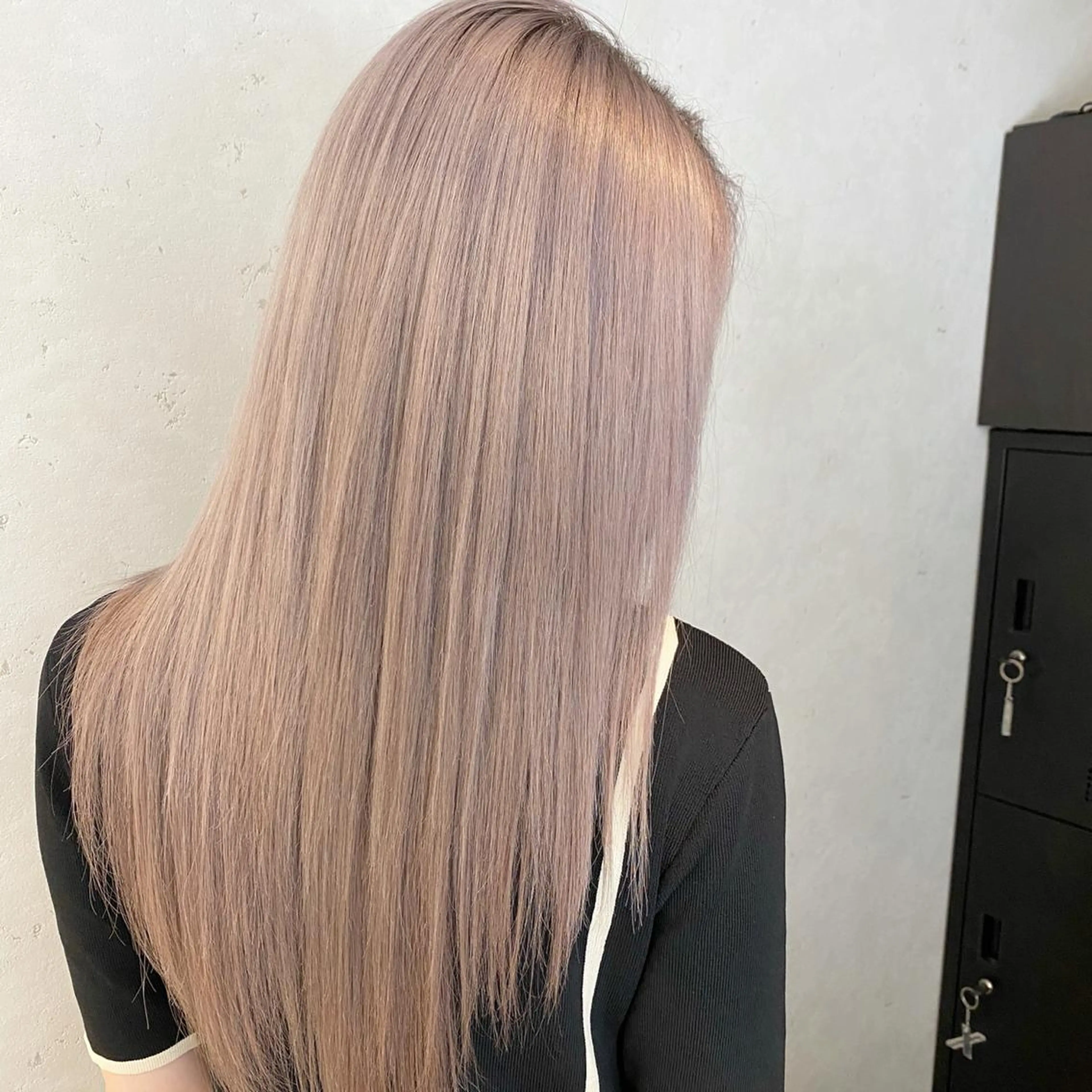 カラー Taku ／ケアハイトーンのヘアスタイル