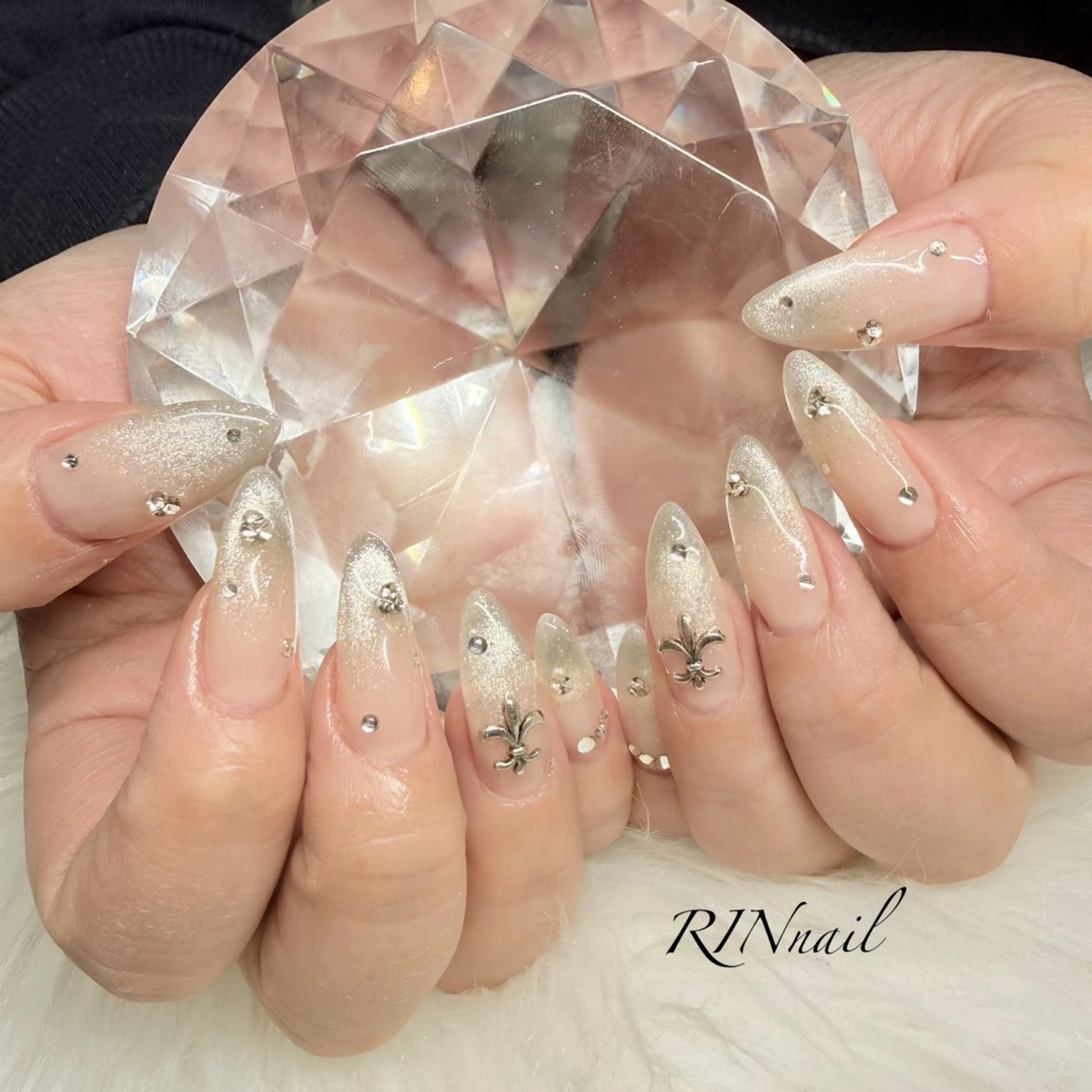 ネイル RIN HOMEnailのネイルデザイン