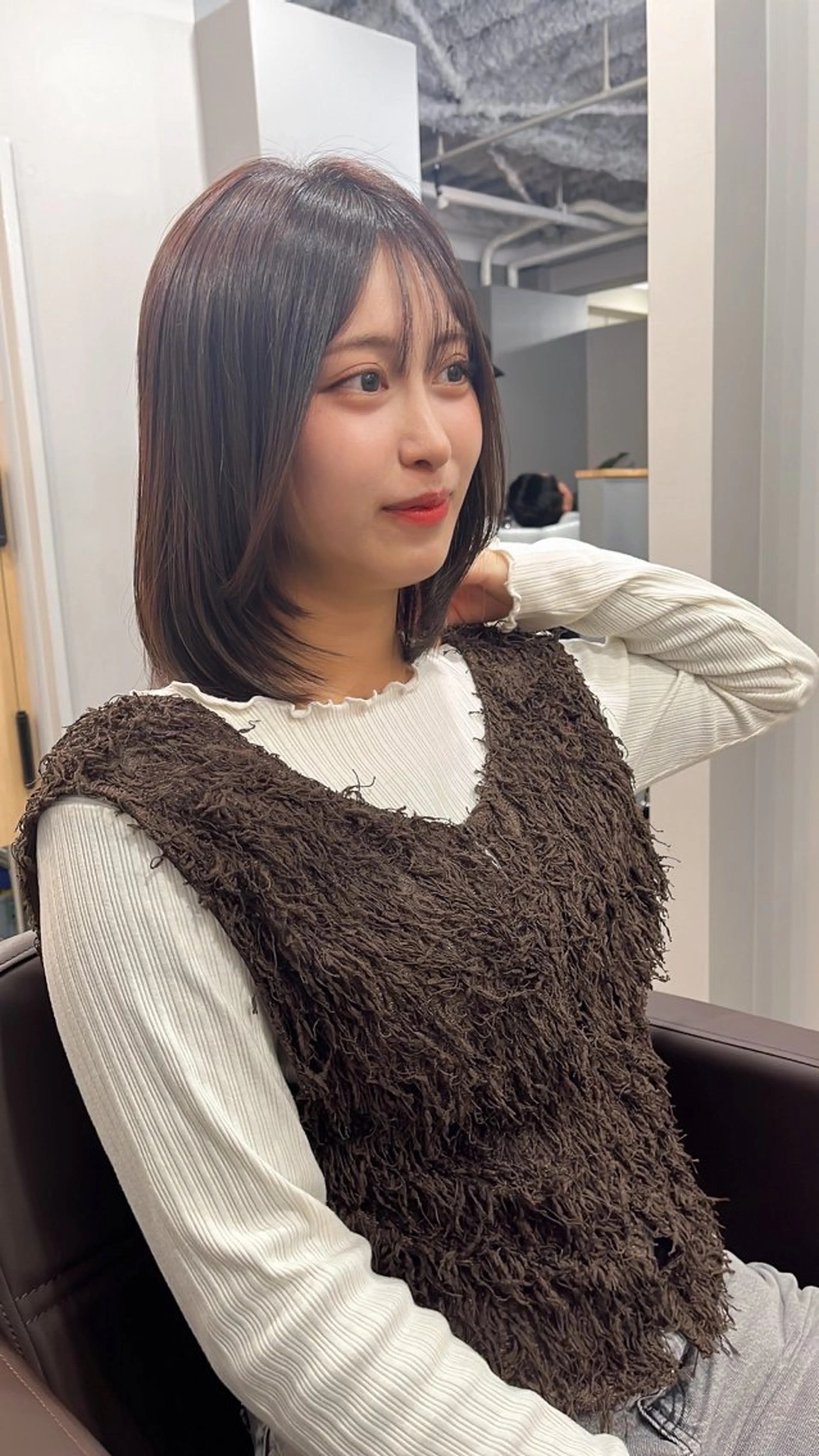 ミディアム レイヤーカット 福原 悠介のヘアスタイル