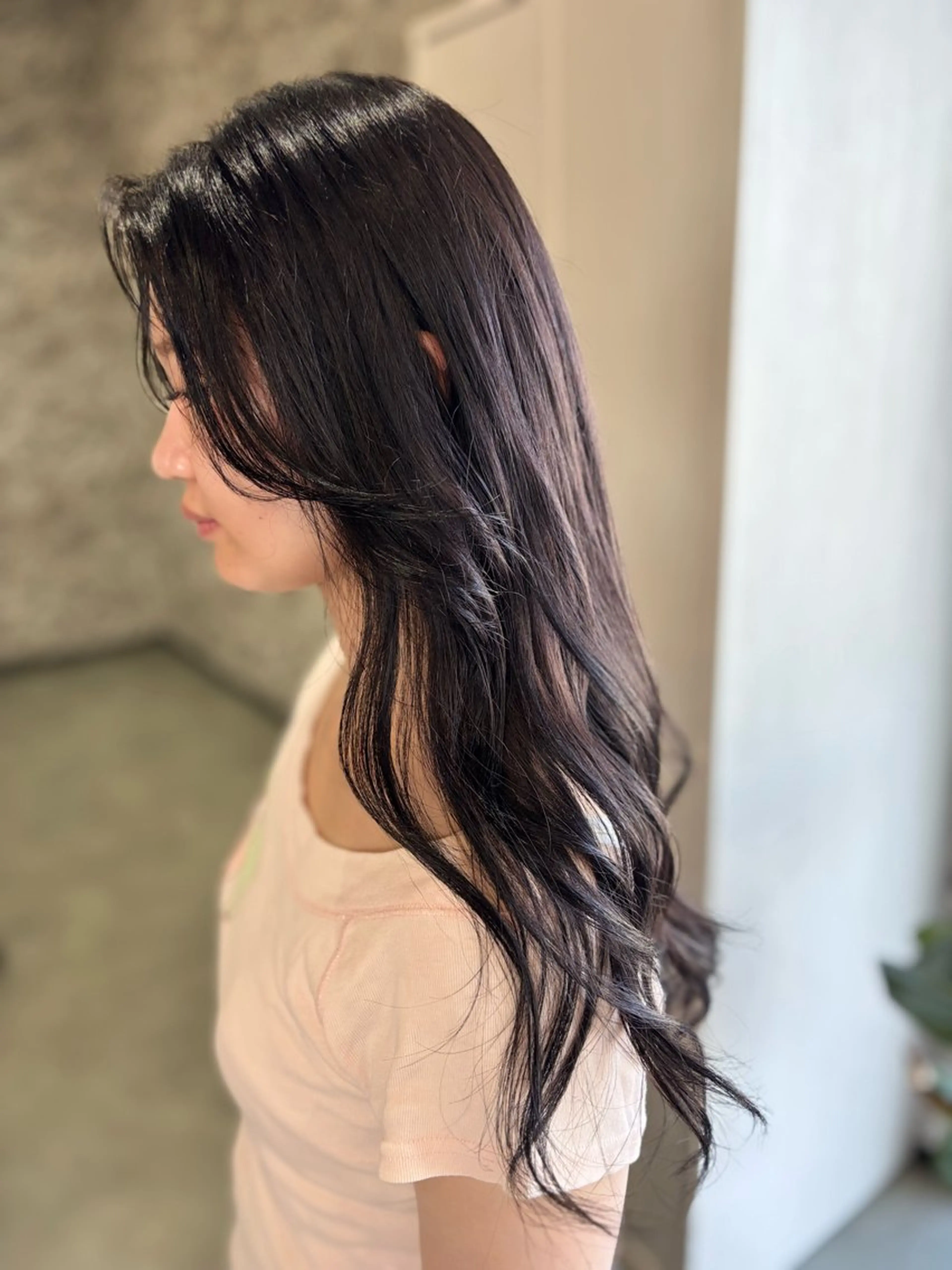 ロング 韓国風ヘア レイヤーカット カット ヘアカラー トリートメント Welila by haku所属・Yuuki ウェリラバイハクのヘアスタイル