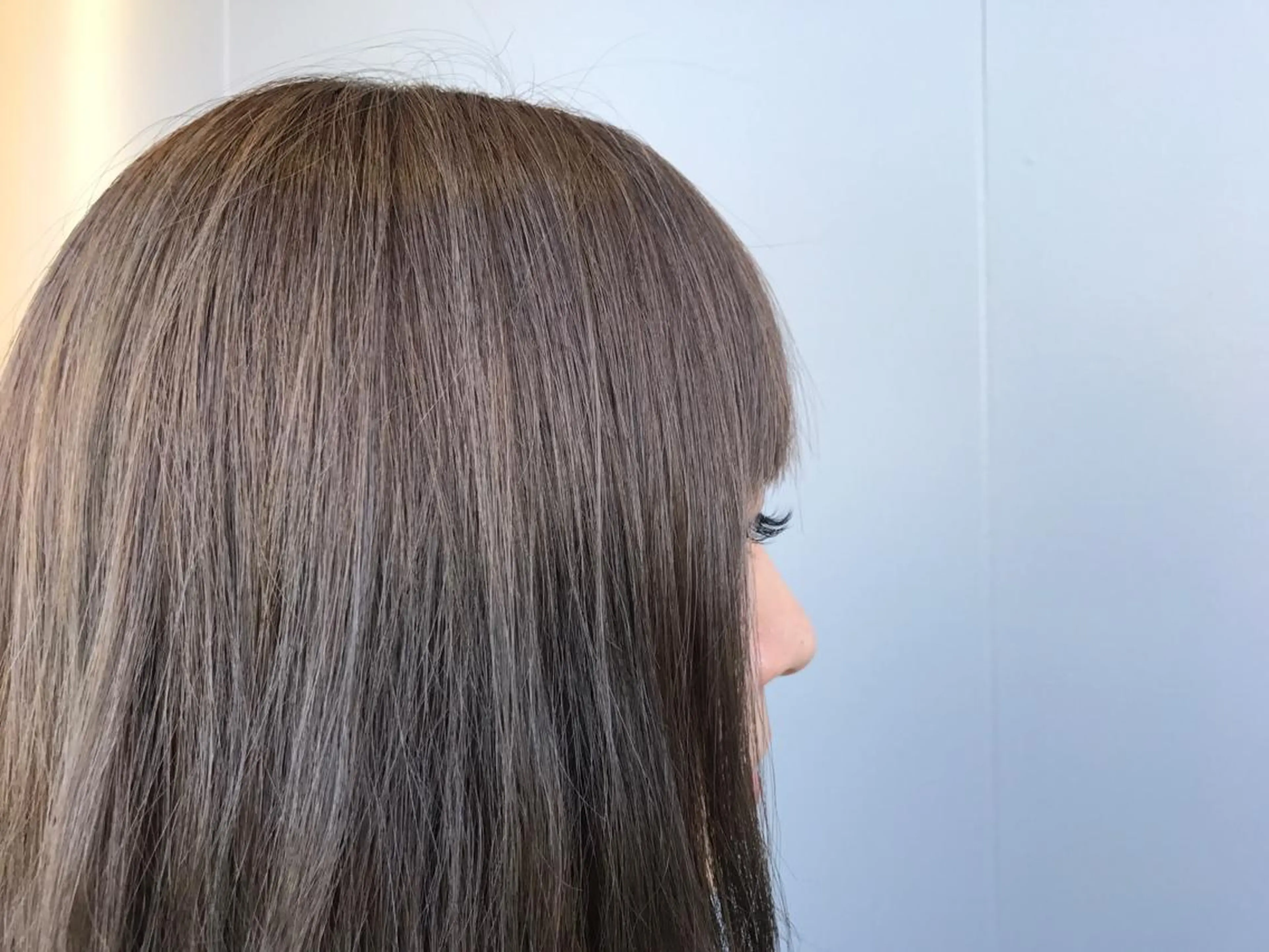 カラー マツエク・マツパ ブリーチ グレージュ ハイトーンカラー ブリーチなしカラー シェールピエール所属・Laf かおりのマツエク・マツパデザイン