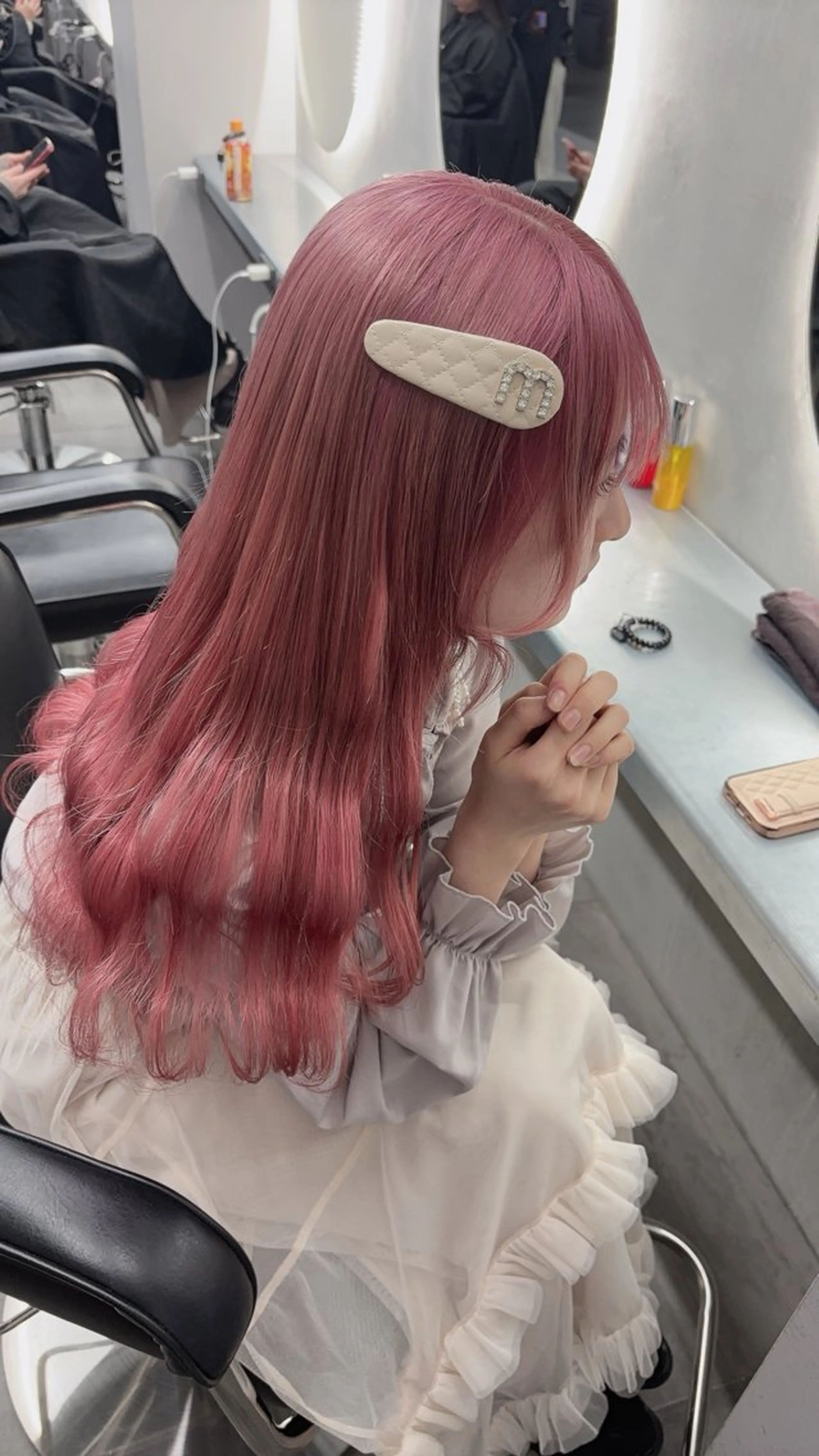 ロング ヘアカラー トリートメント ヘアセット 🎀ほの🎀 ミルクティー♡表参道のヘアスタイル
