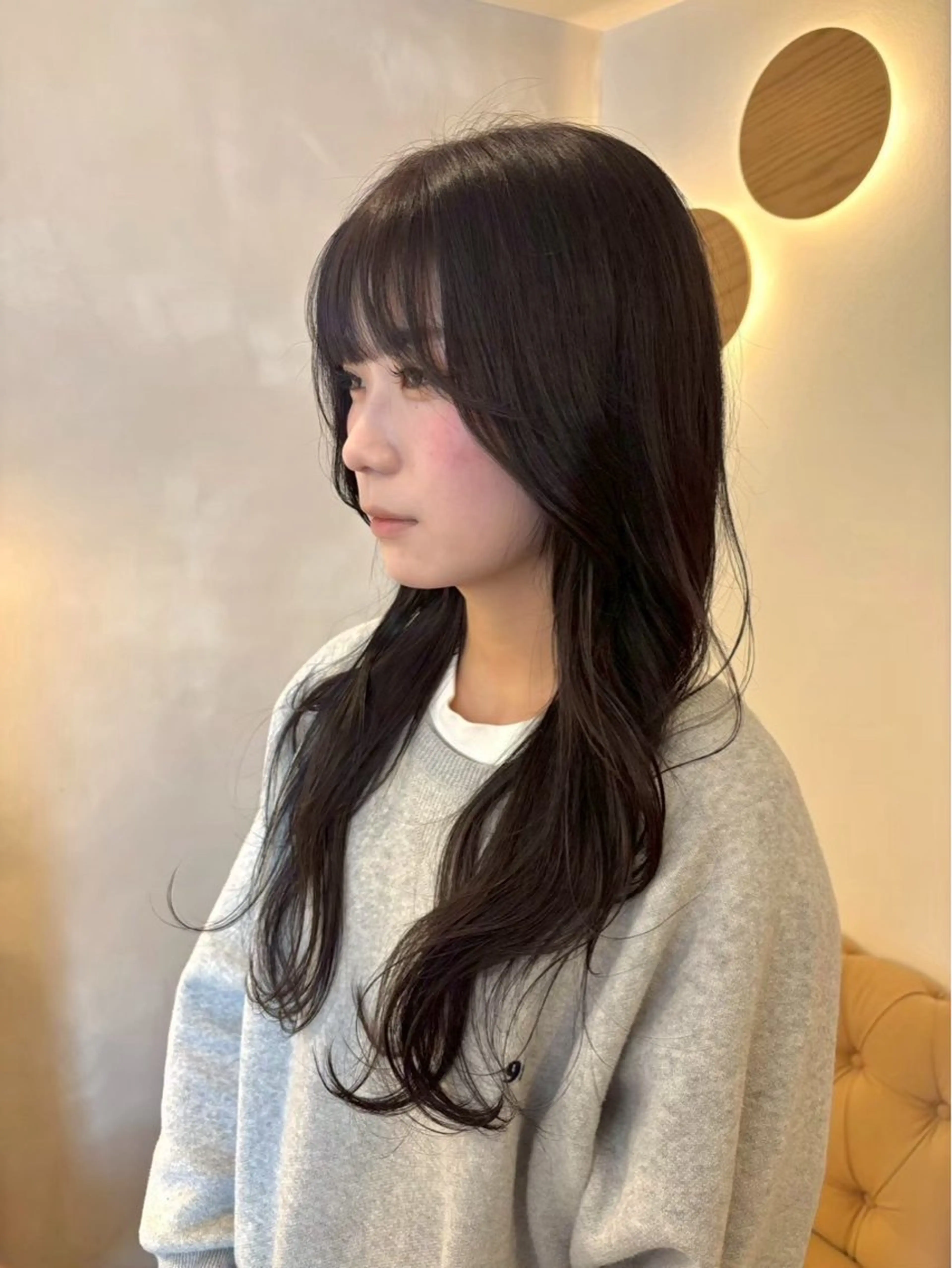 ロング rino LUVISMのヘアスタイル