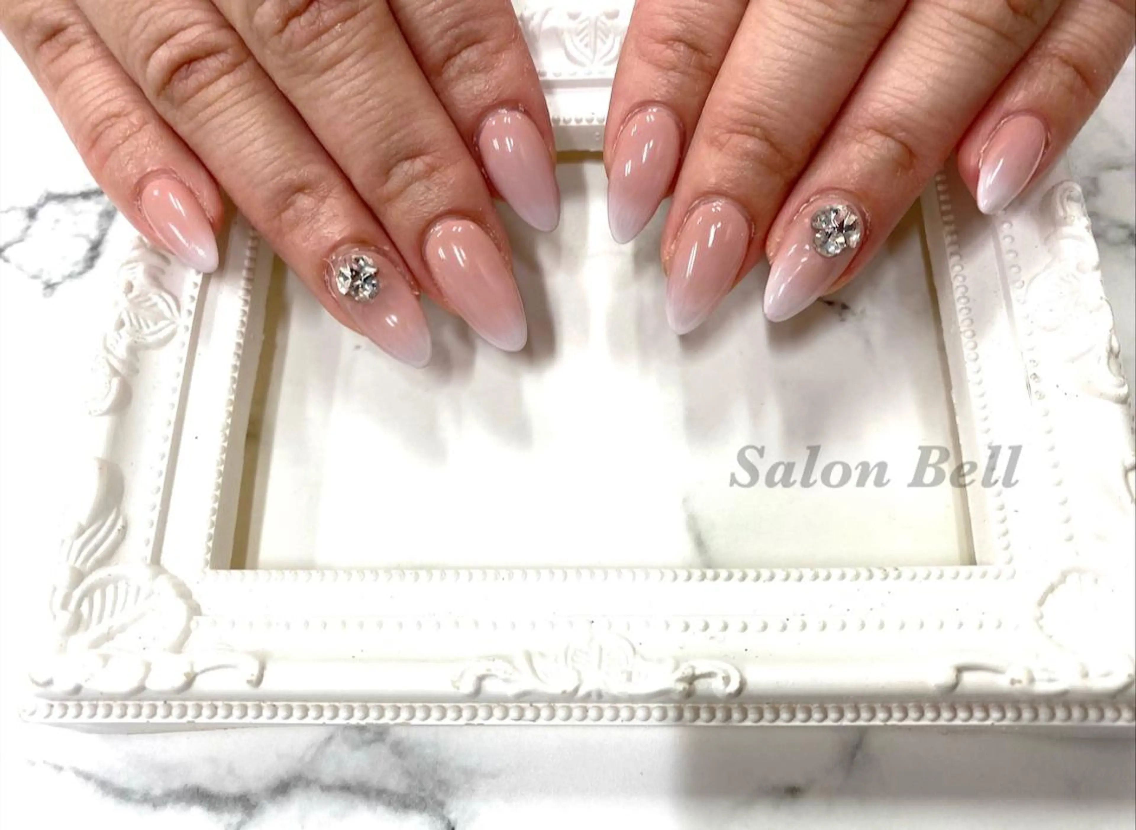 ネイル Bell 富田林店 SAYAKAのネイルデザイン