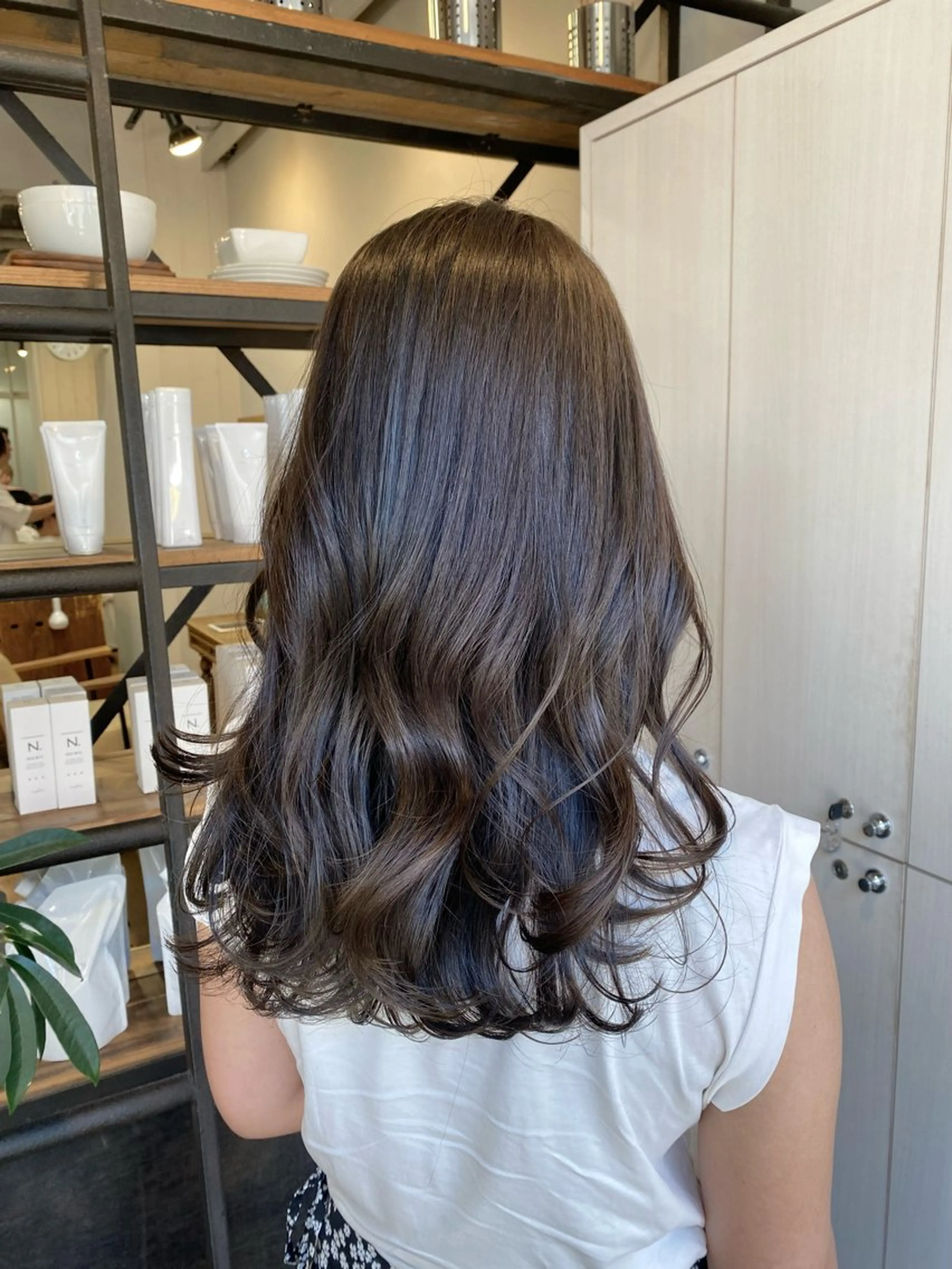 ロング カラー アッシュ アッシュブラウン ブラウンカラー カット ヘアカラー トリートメント たなか もえなのヘアスタイル