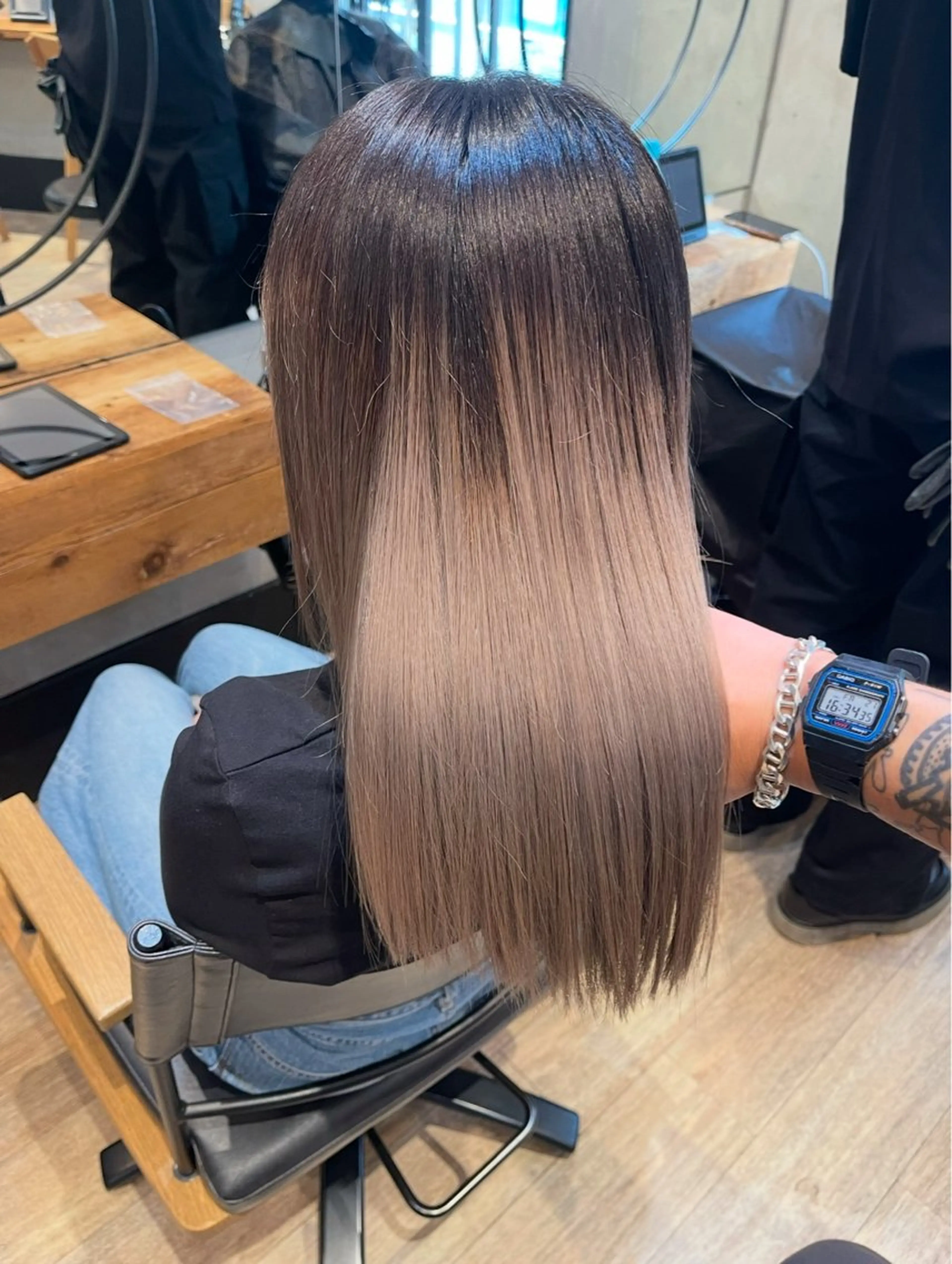 ロング カラー バレイヤージュ ブリーチ ケアブリーチ ダブルカラー ハイライトカラー ヘアカラー トリートメント ヘアセット 新宿メンズパーマ TAKEのヘアスタイル