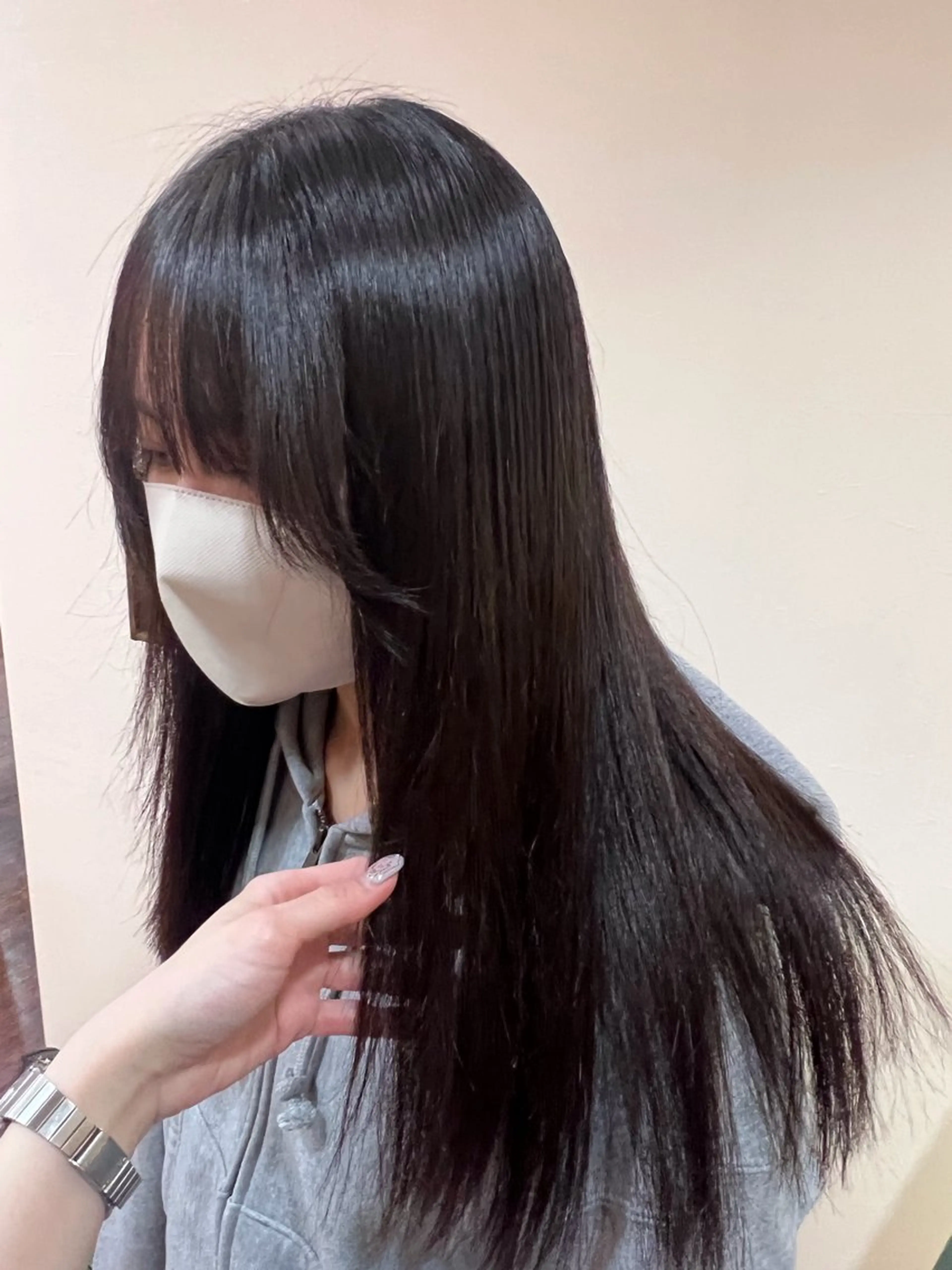 ロング 縮毛矯正 hair&space velon所属・推しカラー🫧 サーシャのヘアスタイル