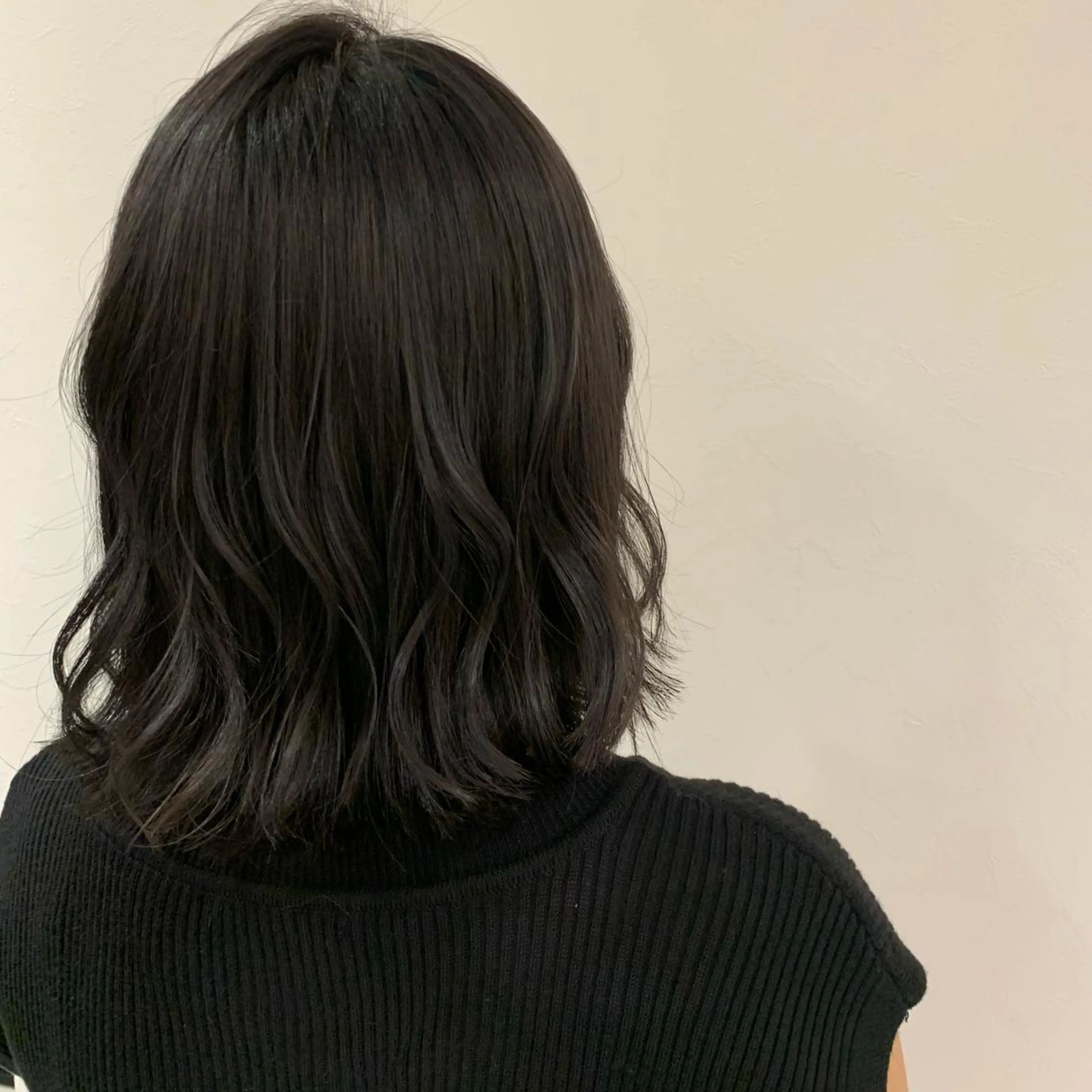 カラー Eleanor 池袋 ミカのヘアスタイル