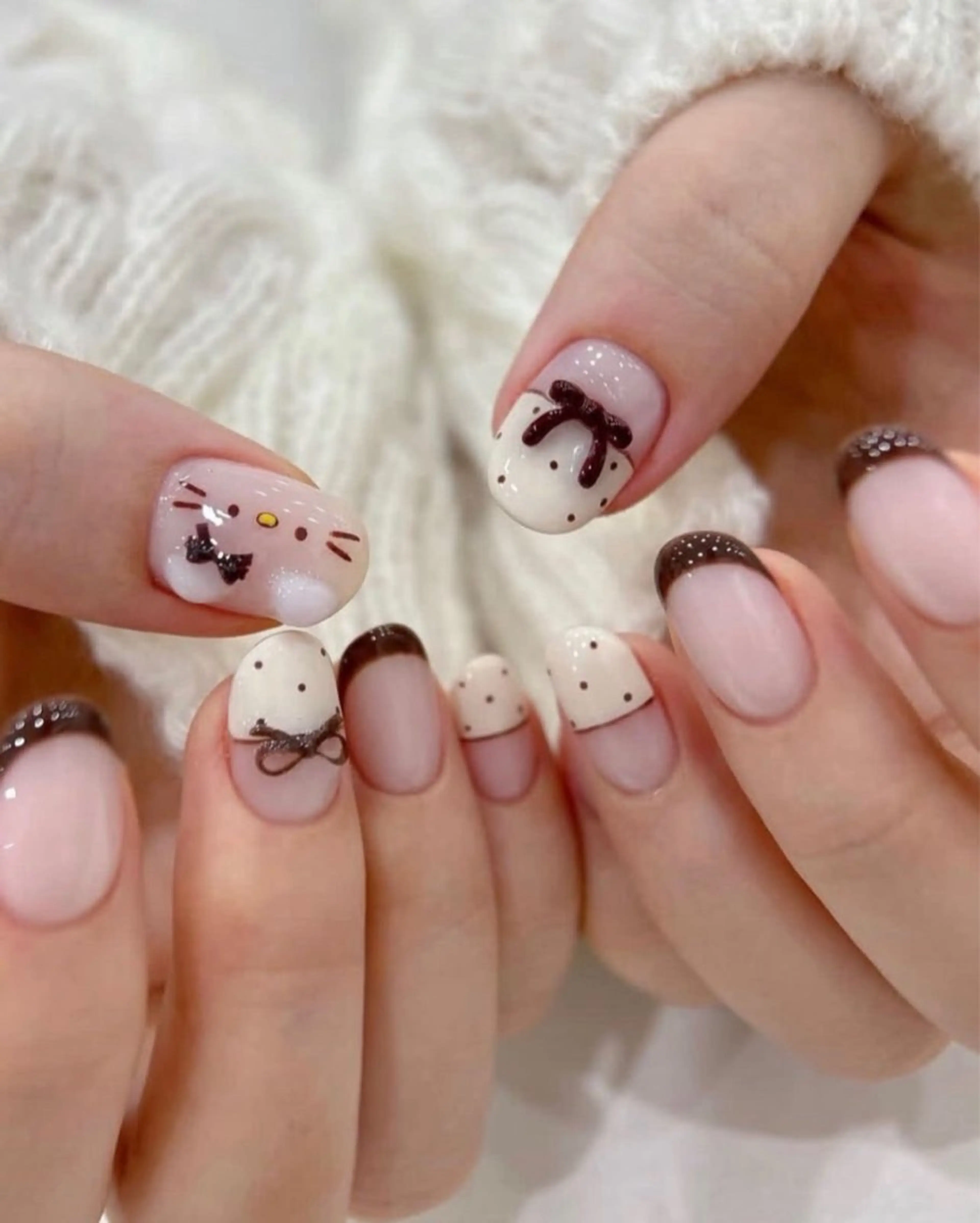 ネイル アートネイル ジェルネイル キラキラネイル 持ち込み シンプルネイル ハンドネイル ハンドケア ぱん ちゃんのネイルデザイン