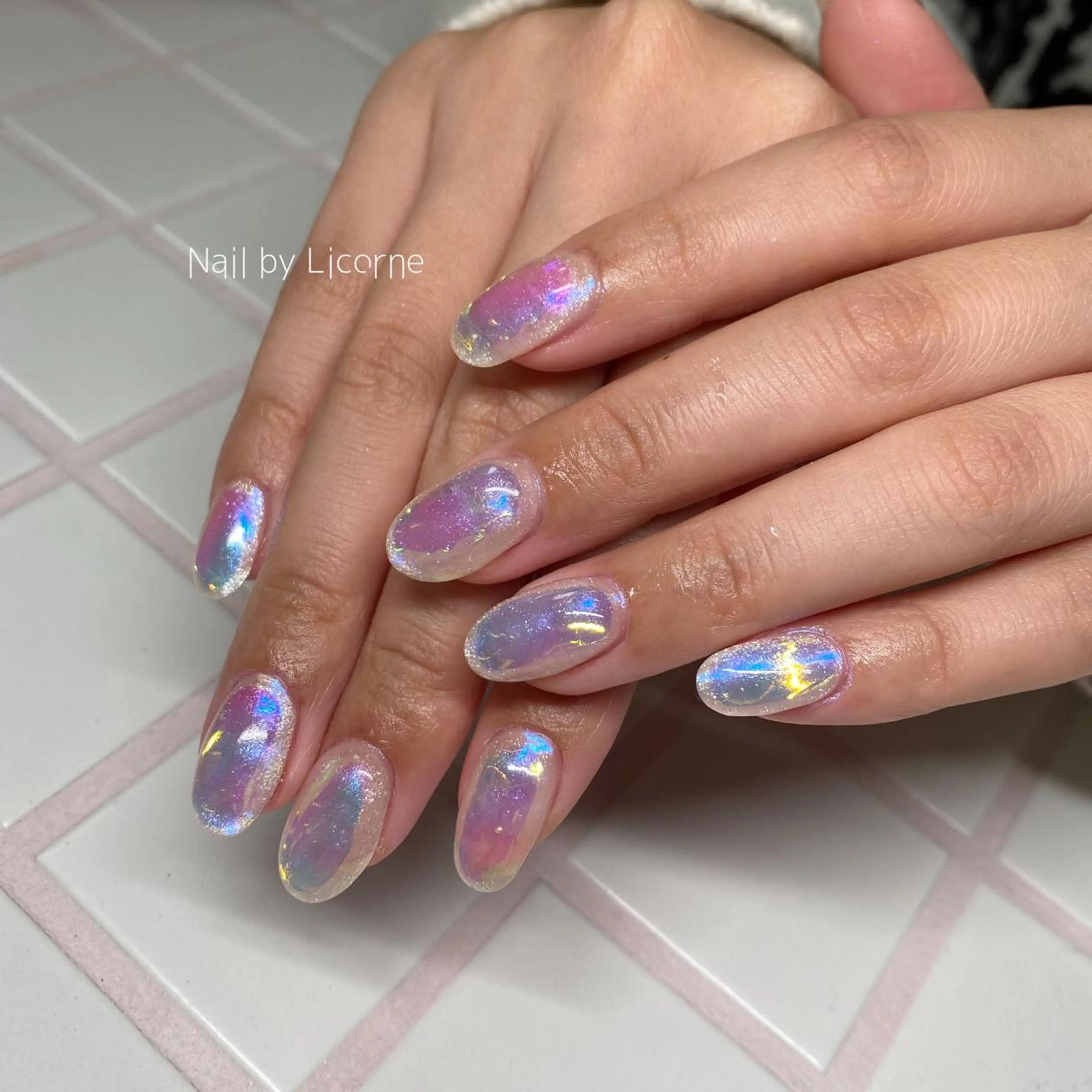 ネイル アートネイル オーロラネイル フレンチネイル 氷ネイル・うるうるネイル マグネットネイル ハンドネイル Nail by Licorneのネイルデザイン
