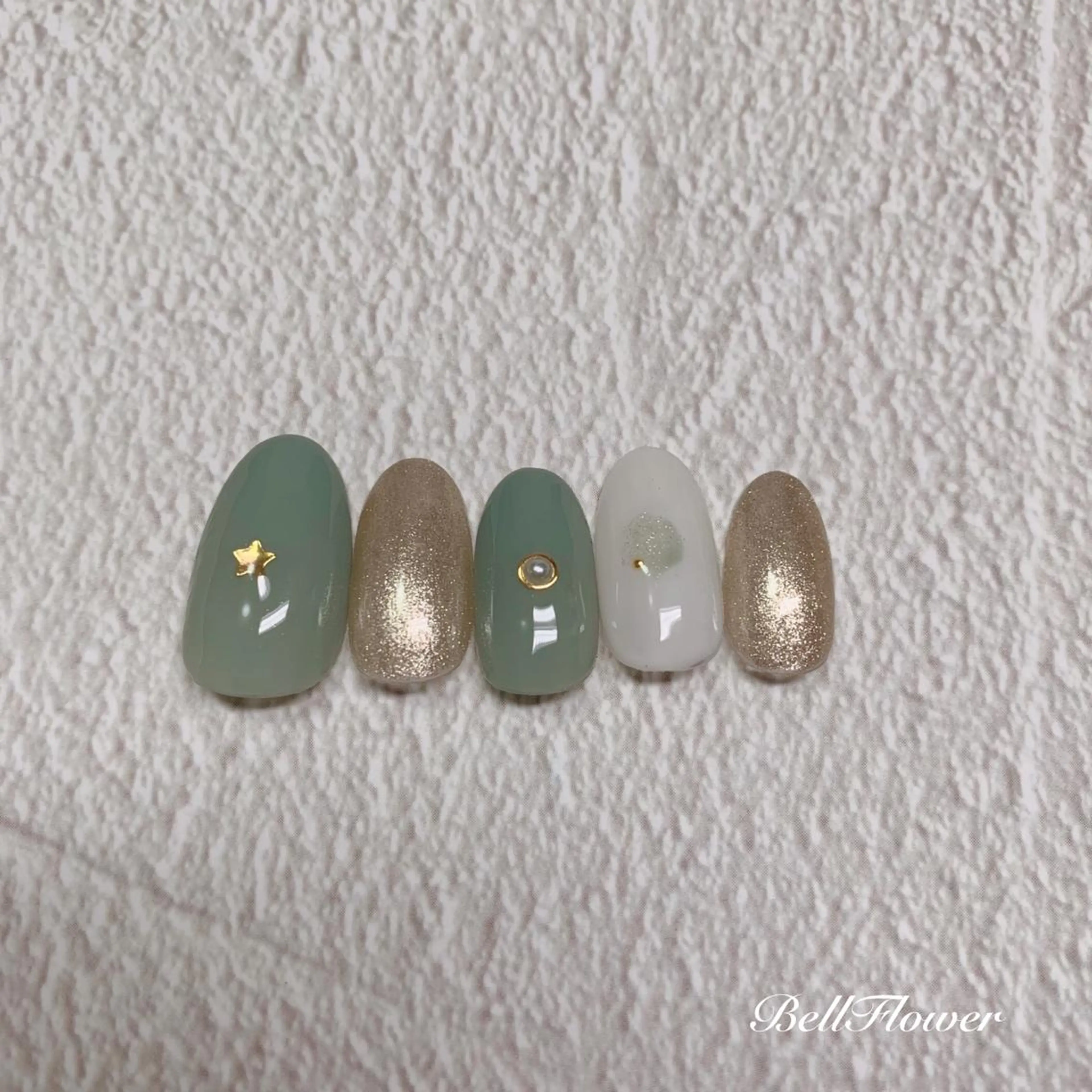 ネイル ハンドネイル Bell Flowerのネイルデザイン